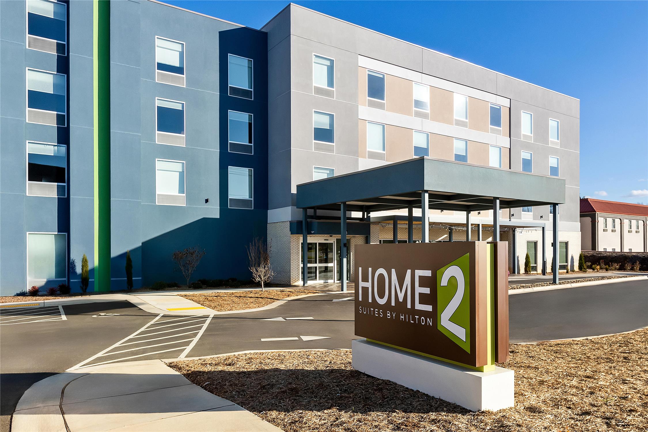 Home2 Suites By Hilton Hendersonville 2