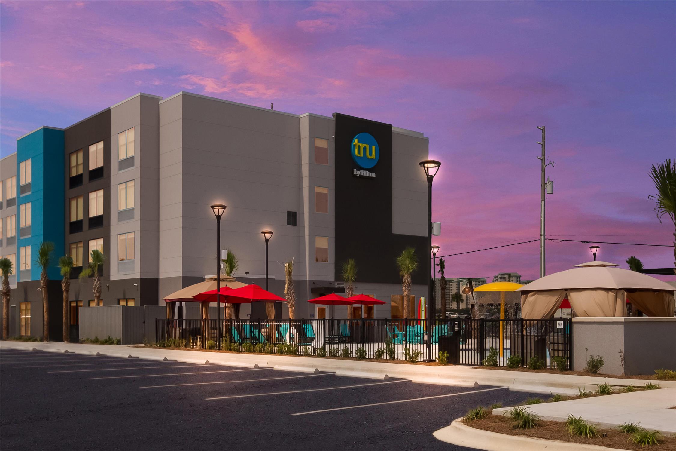 Tru By Hilton Destin 2