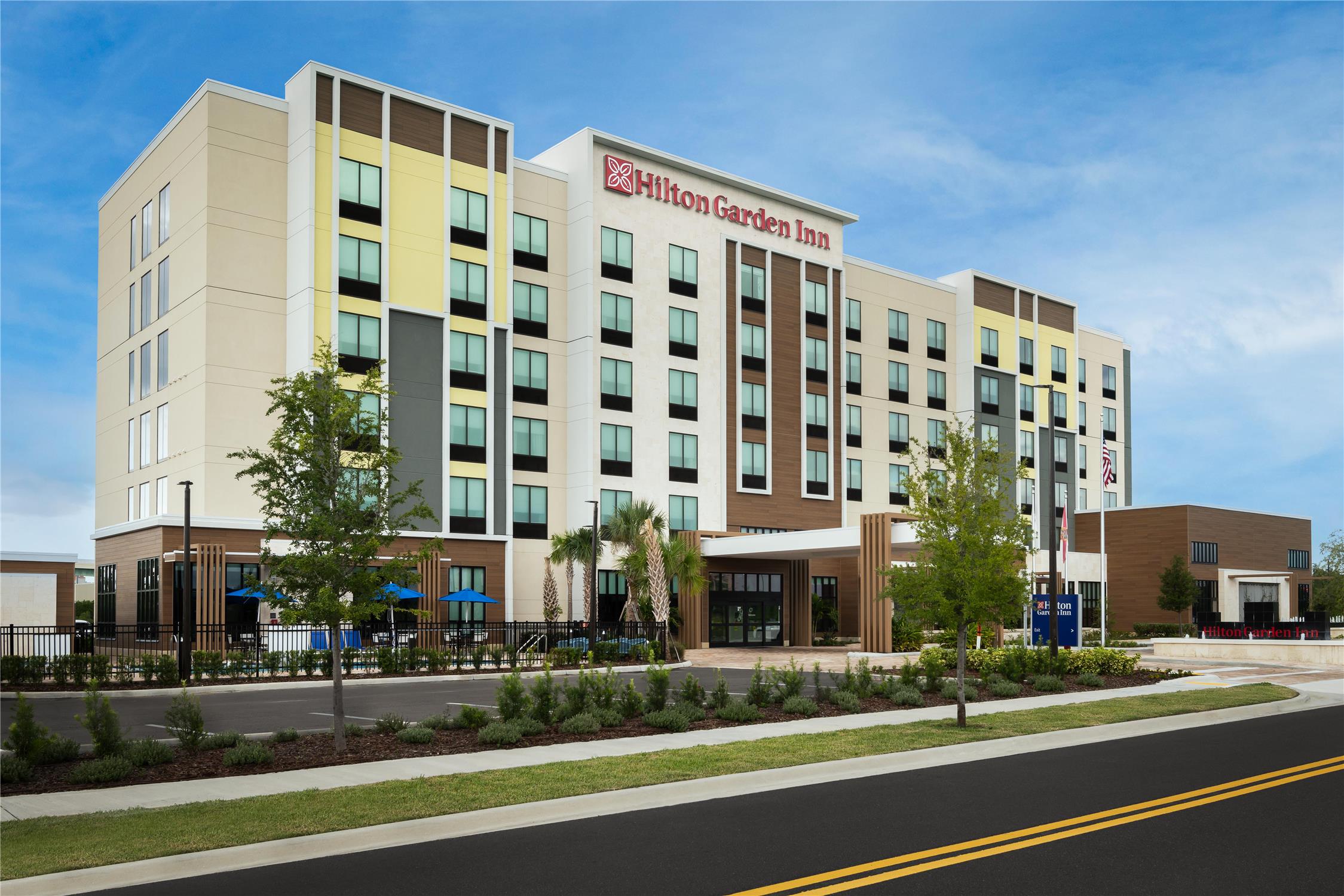 Hilton Garden Inn Millenia near Universal Orlando Resort 2