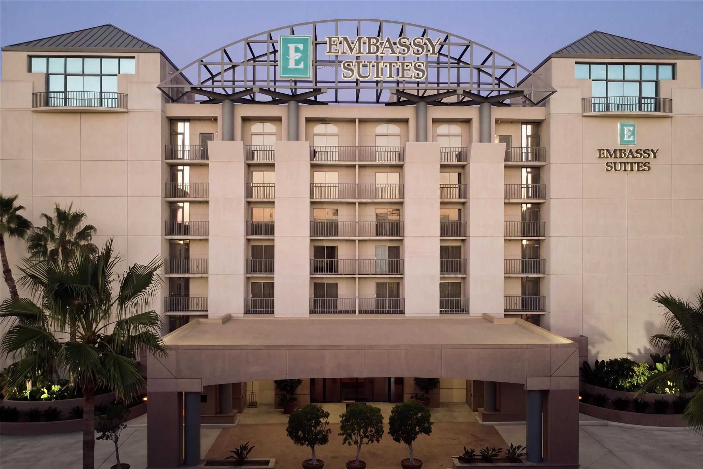 Embassy Suites by Hilton Brea-North Orange County 1
