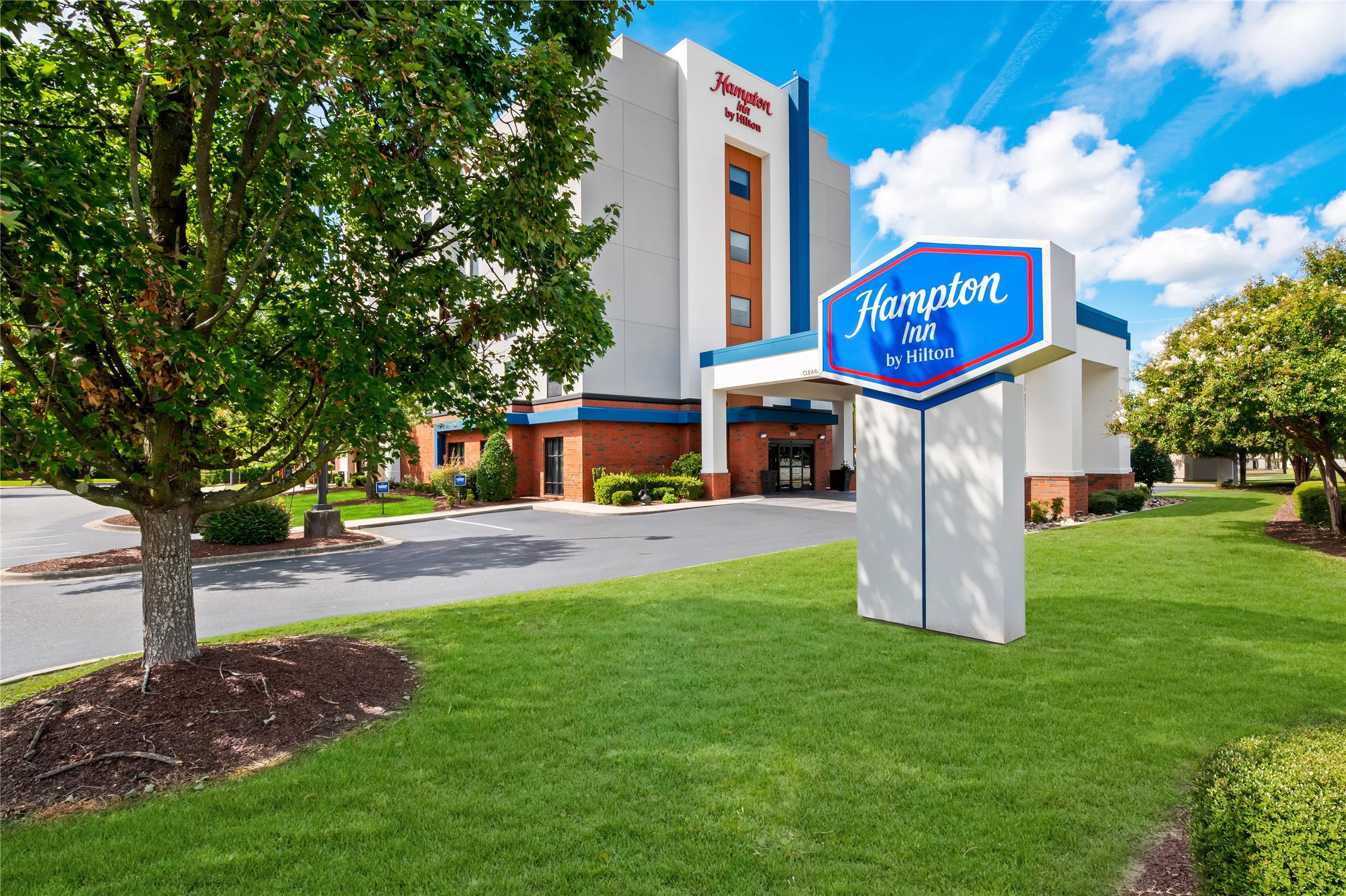 Hampton Inn Greenville, NC 1