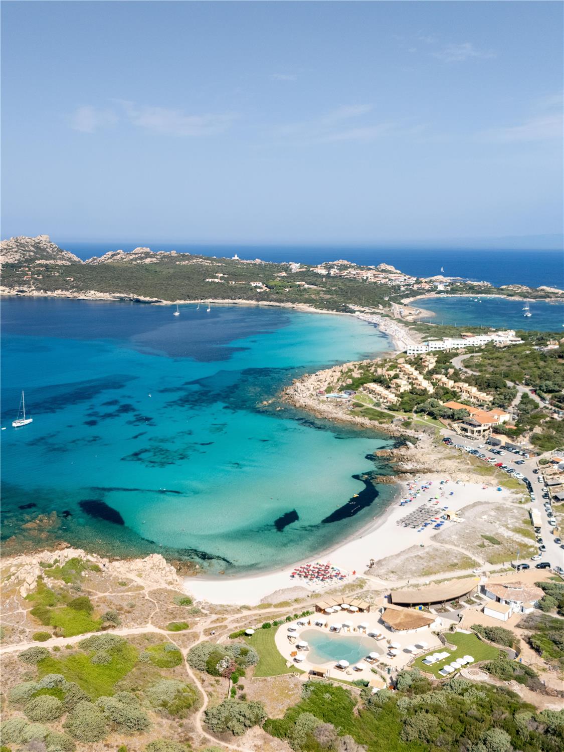 Mangia's Santa Teresa Sardinia, Curio Collection by Hilton 2