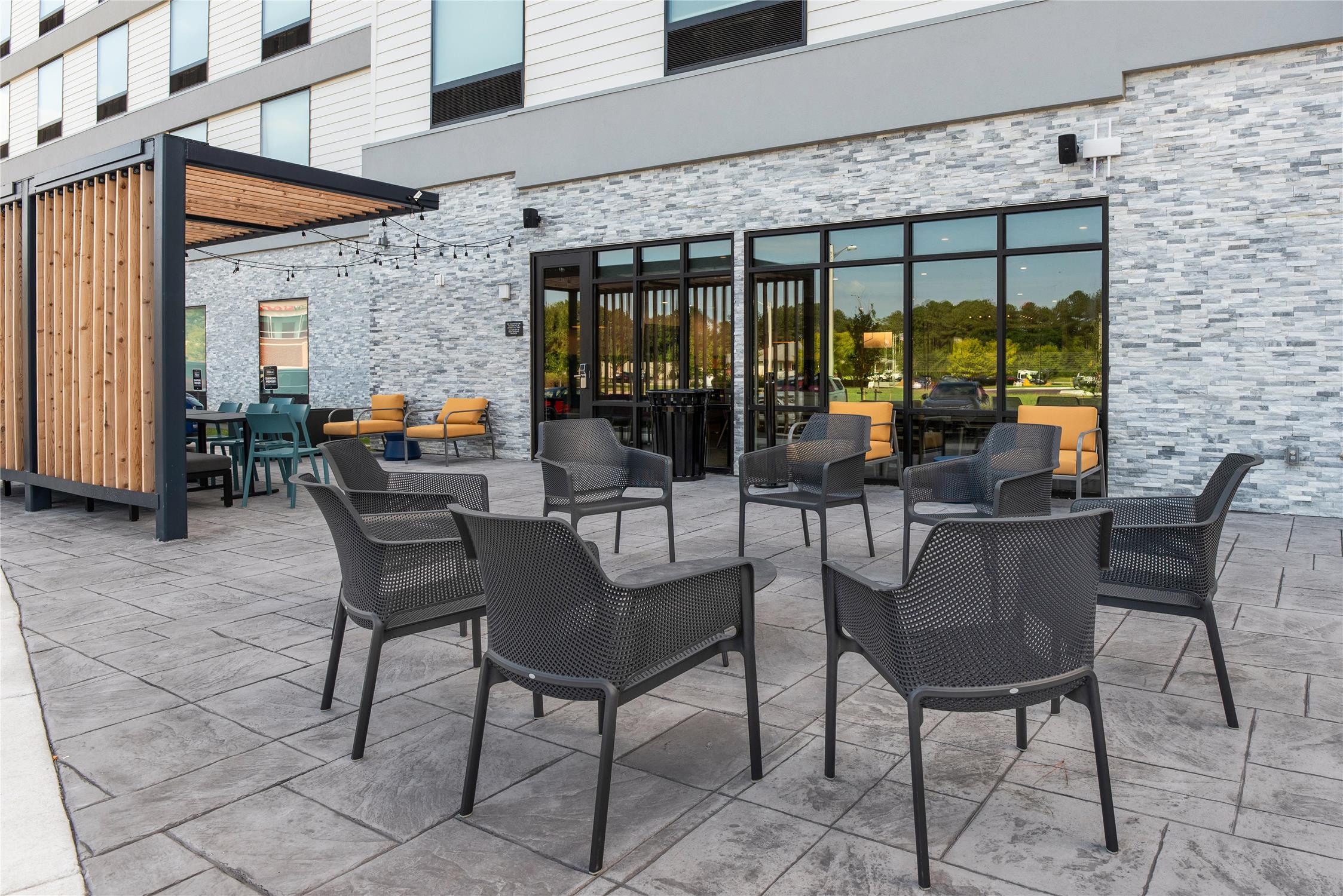 Home2 Suites By Hilton Suffolk 2