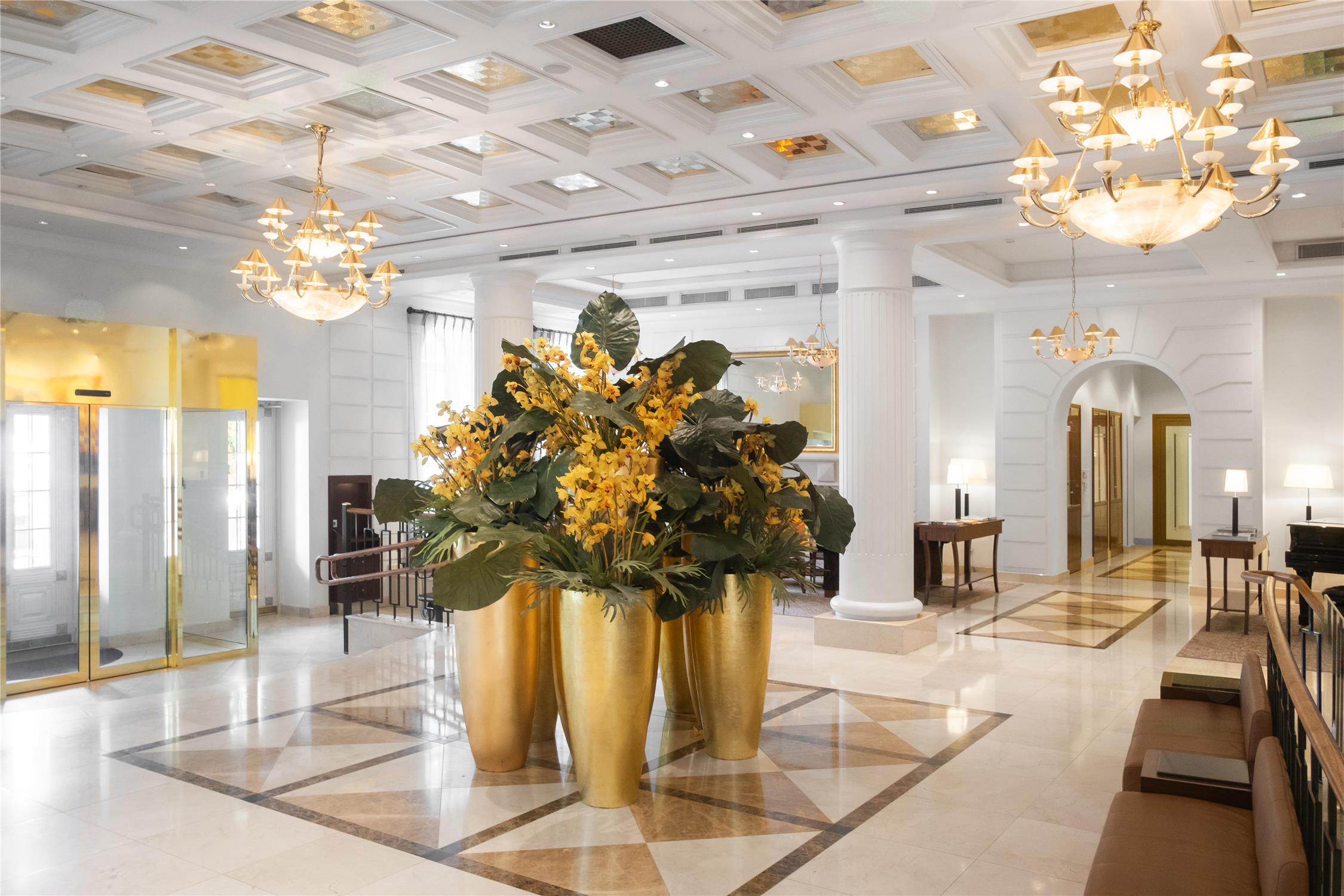 Grand Hotel Vilnius, Curio Collection by Hilton 2
