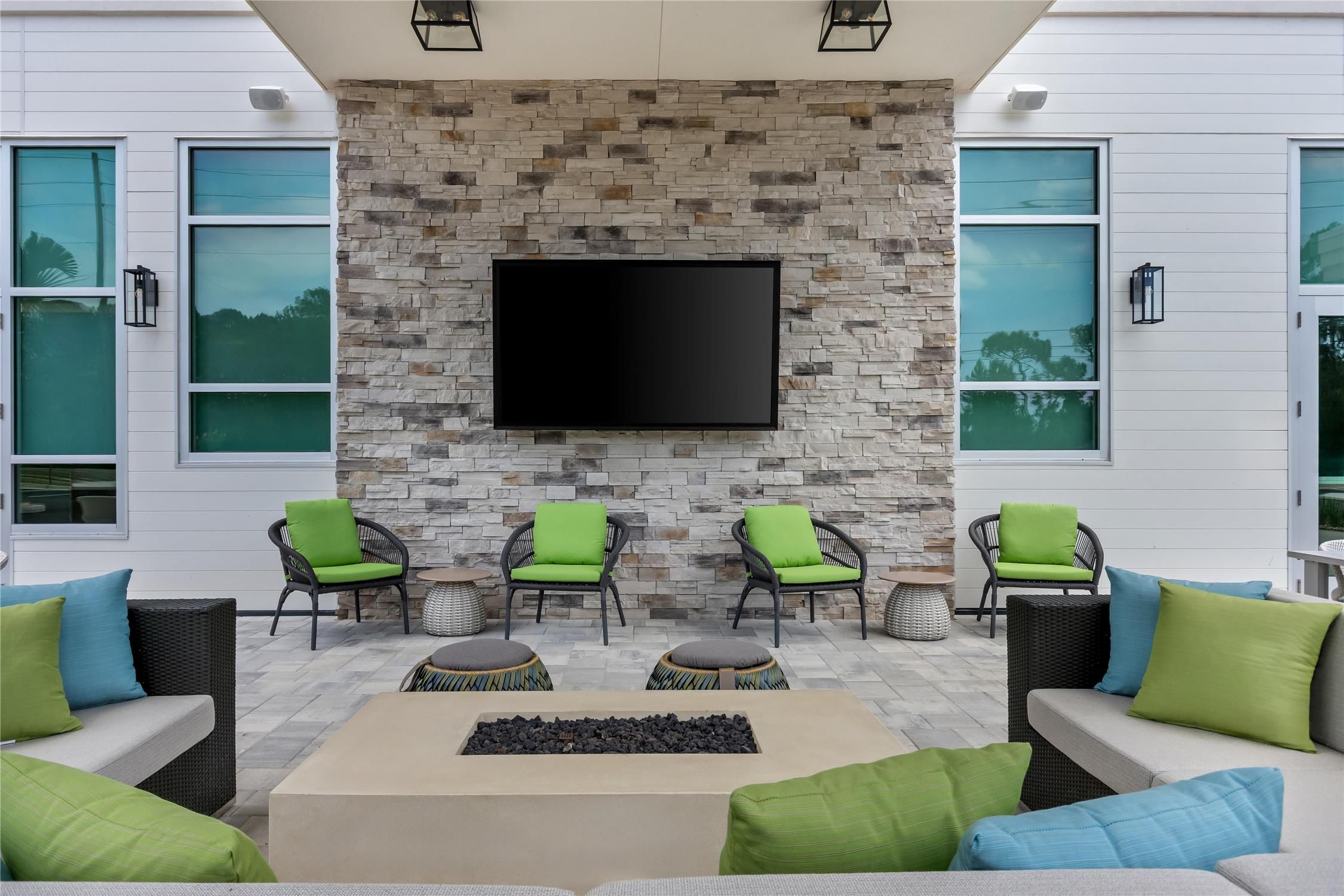Hilton Garden Inn Destin Commons 2