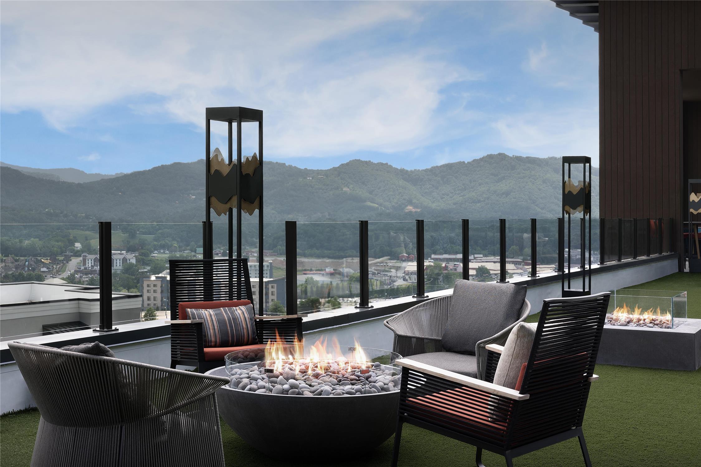 Tempo By Hilton Pigeon Forge 2