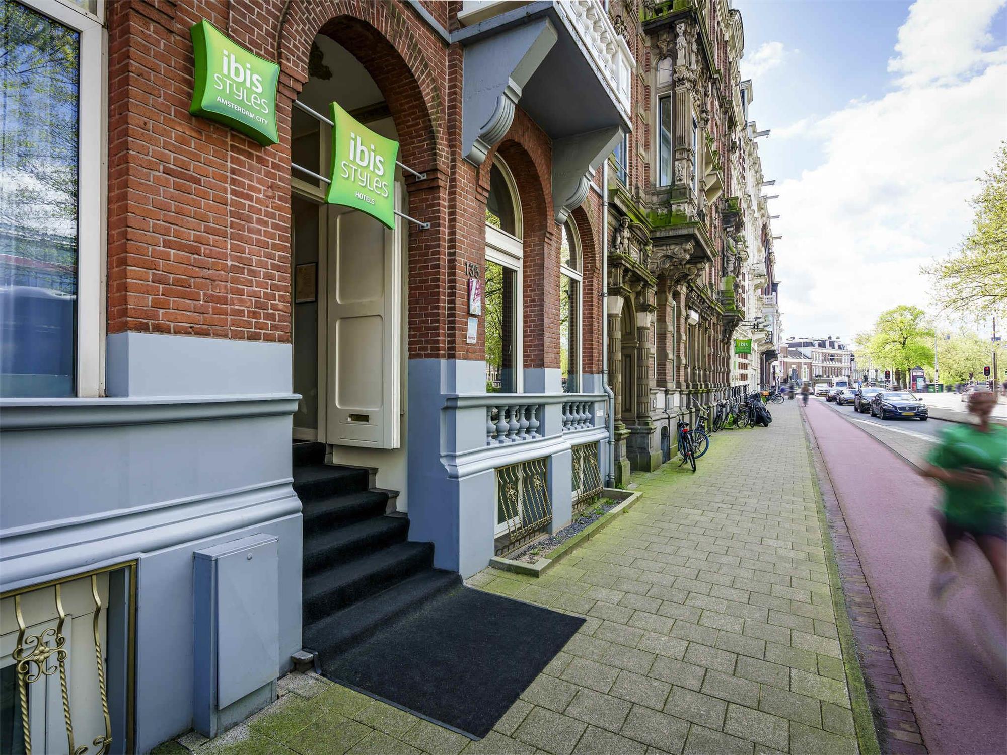 ibis Styles Amsterdam City 1