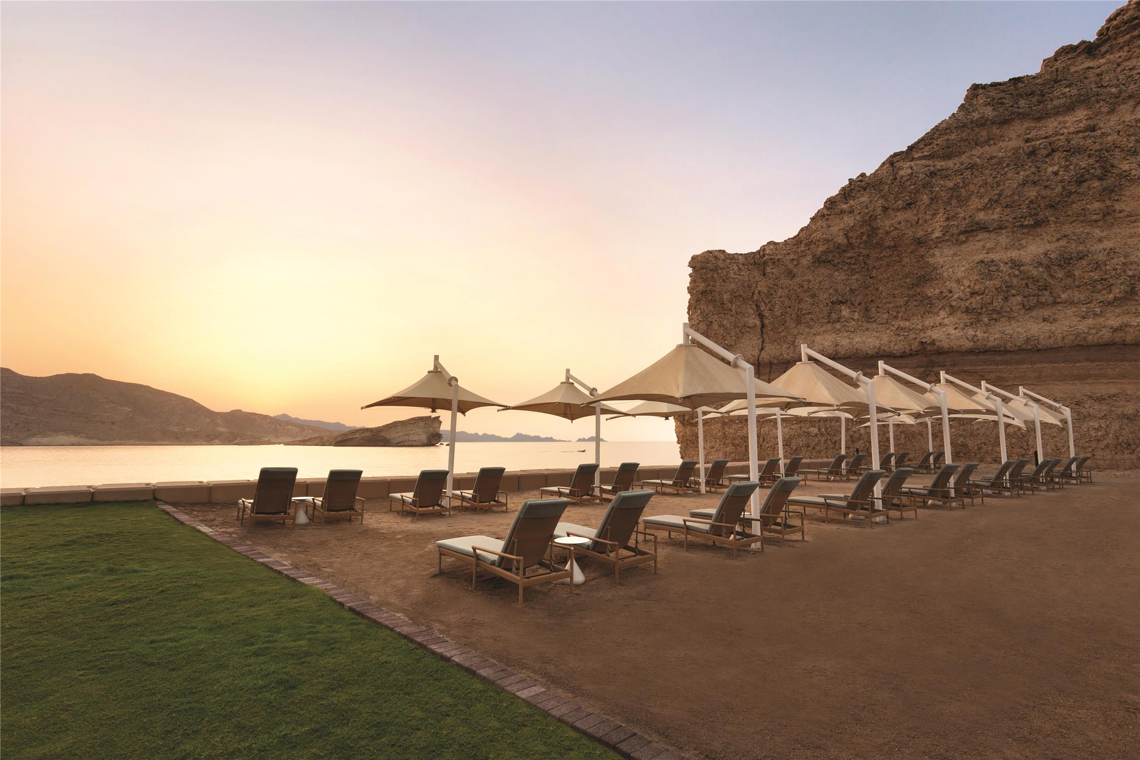 Al Husn Hotel Muscat 2