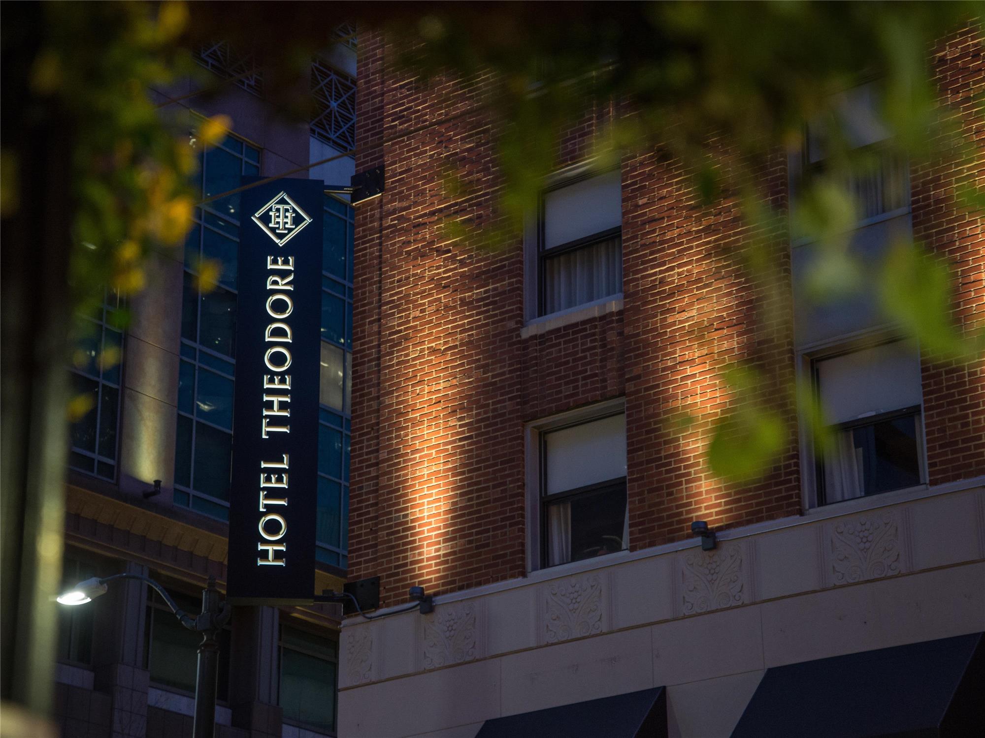 Hotel Theodore Seattle Downtown, Tapestry by Hilton 2