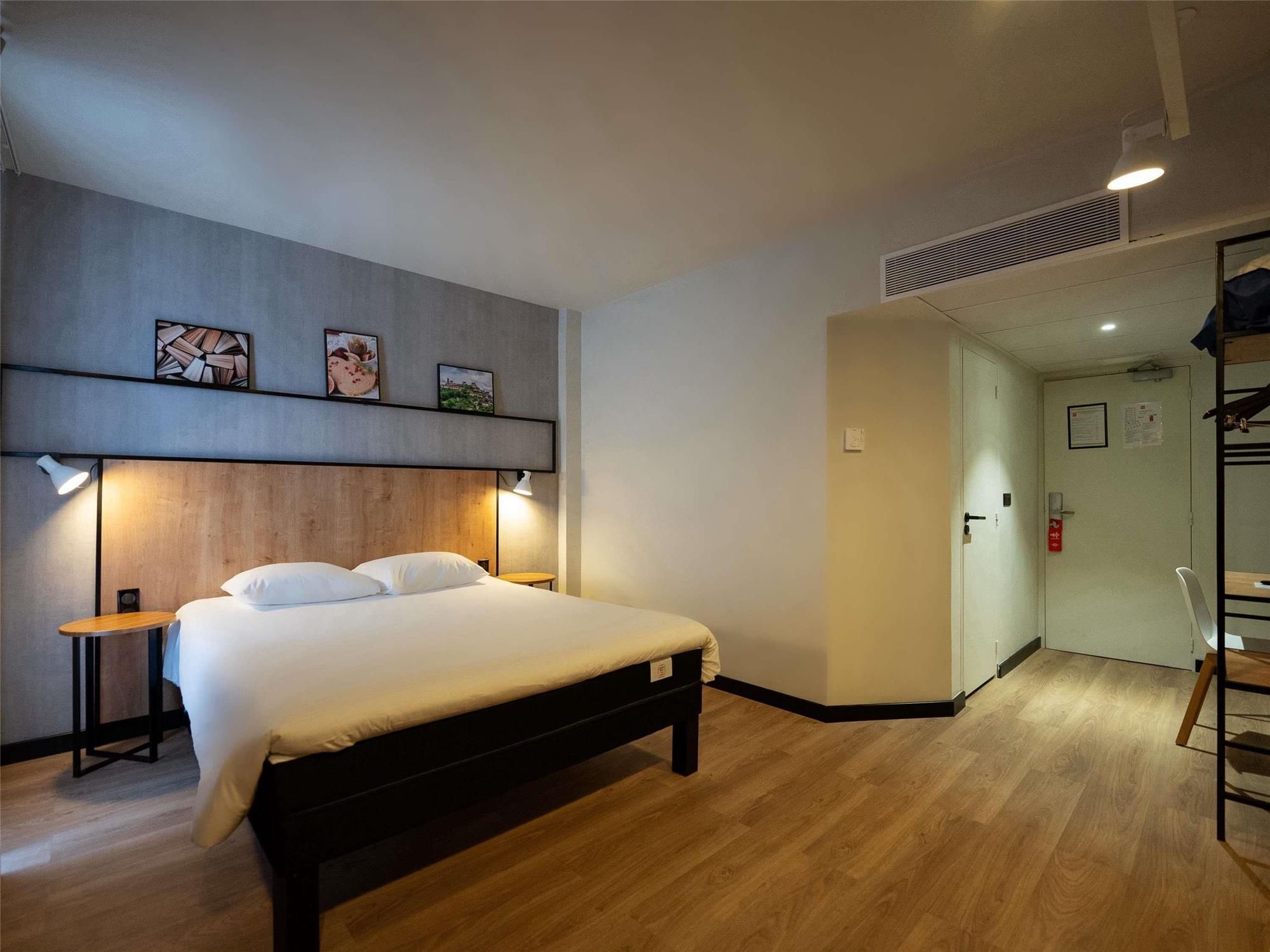 Ibis Brive Centre 2
