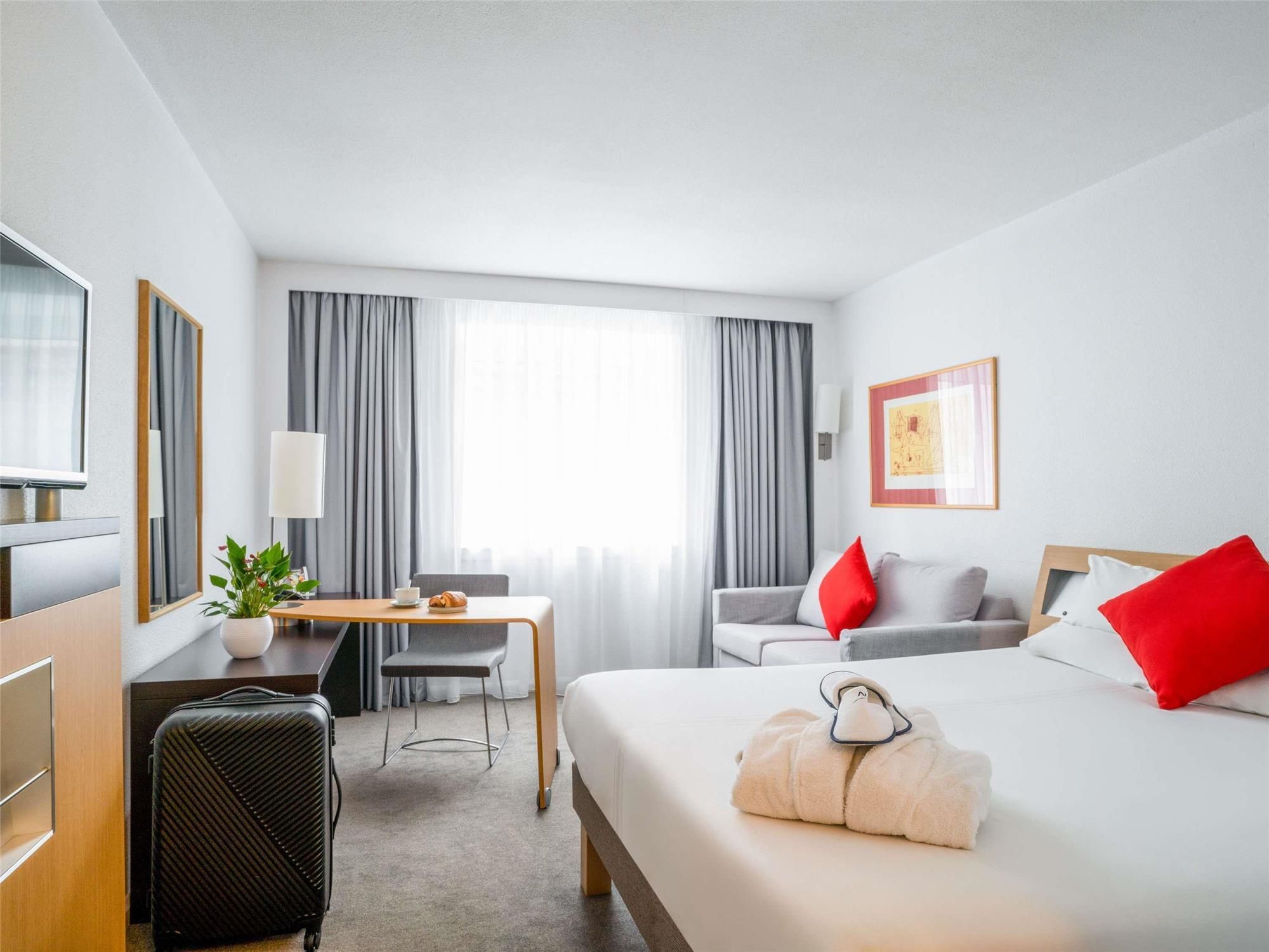 Novotel Glasgow Centre 2