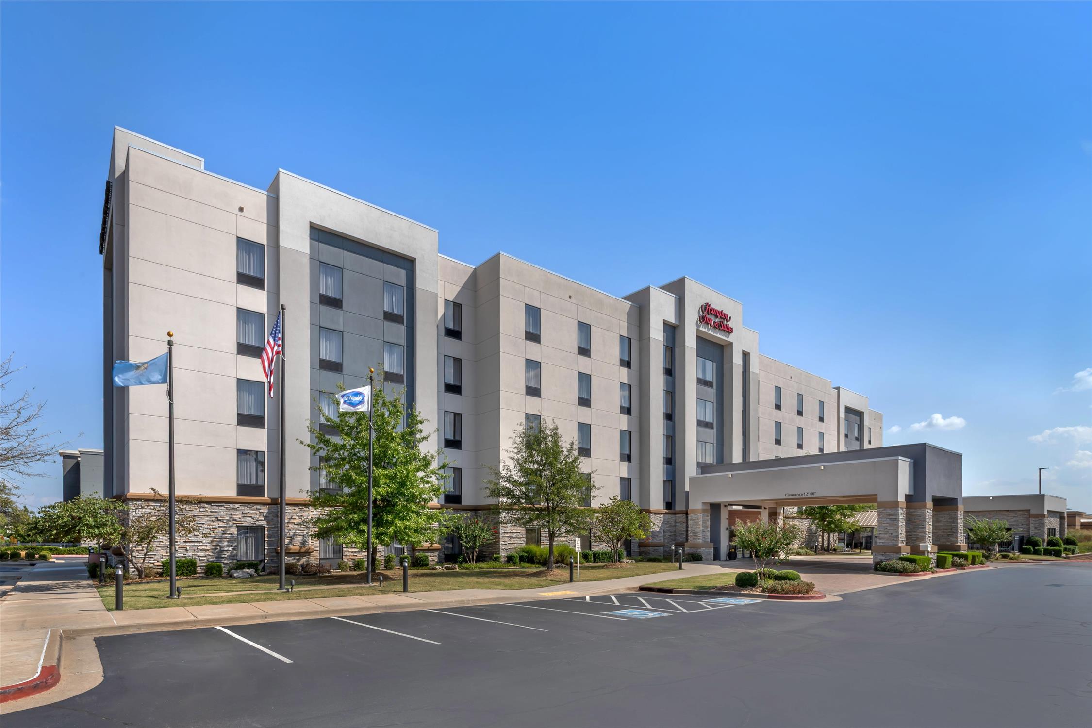 Hampton Inn and Suites Tulsa/Catoosa 1