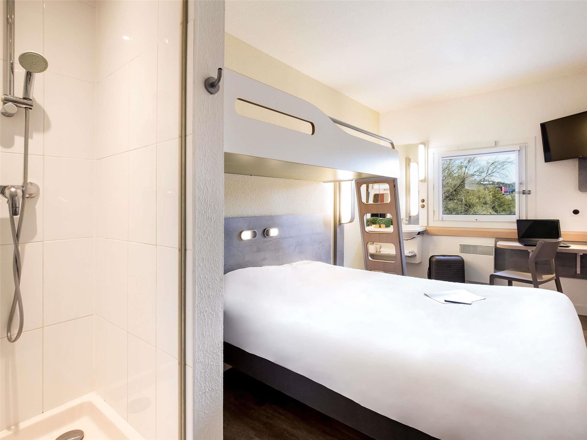 Ibis Budget Fréjus Capitou 1
