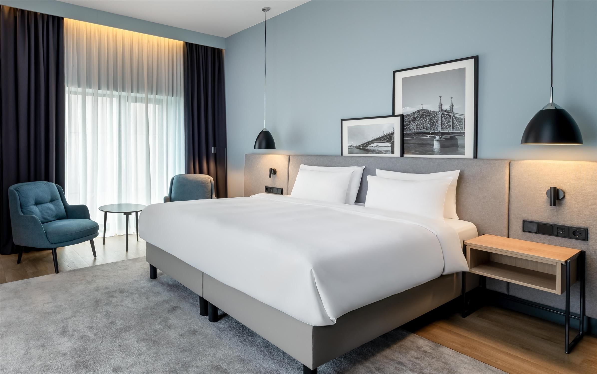 Premium Room