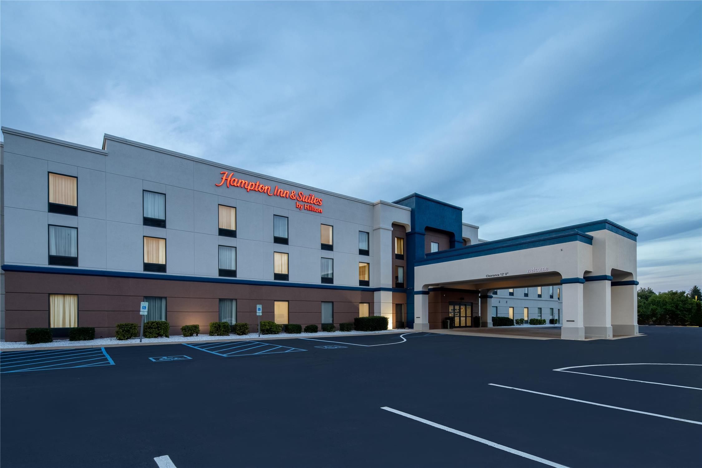 Hampton Inn & Suites Lamar 1