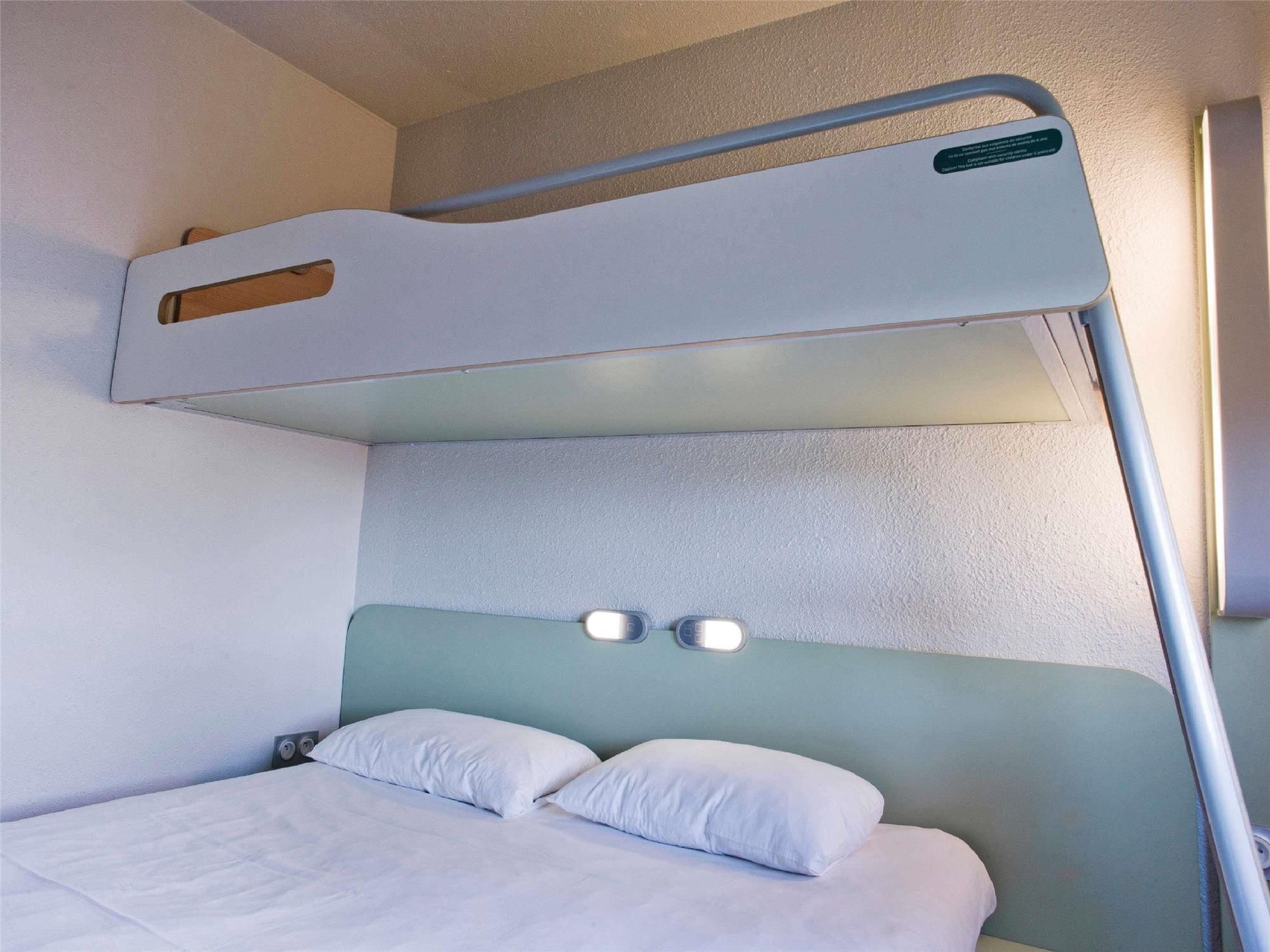 Dreibettzimmer