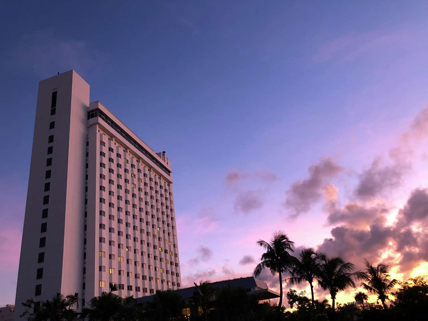 DoubleTree by Hilton Naha Shuri Castle 2