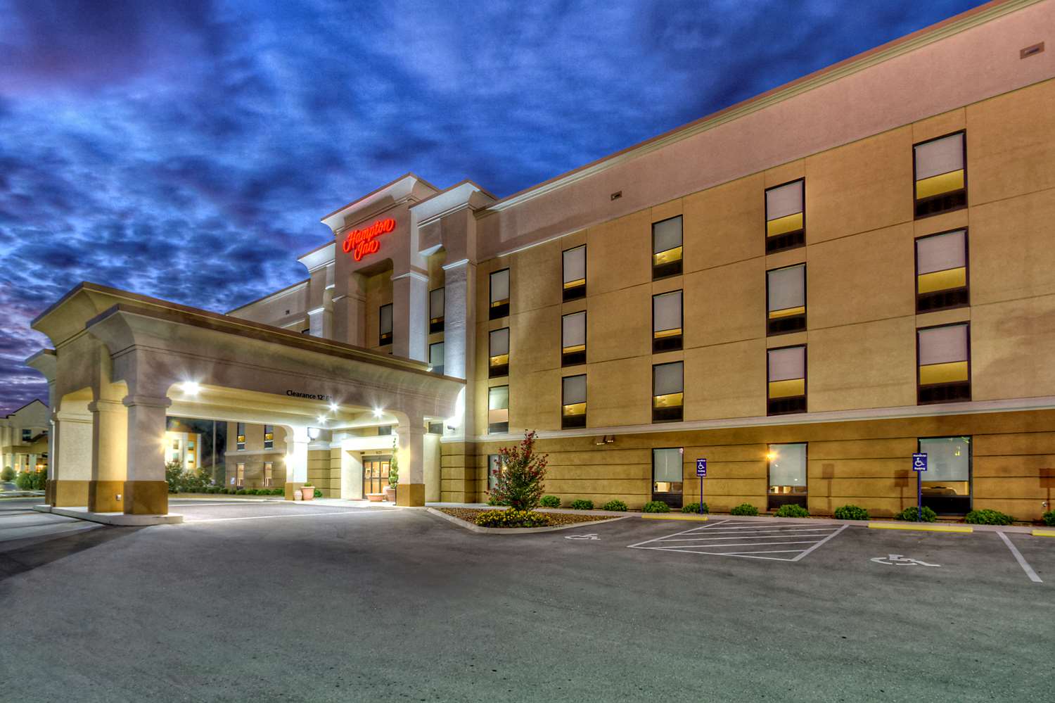 Hampton Inn Cookeville, TN 2