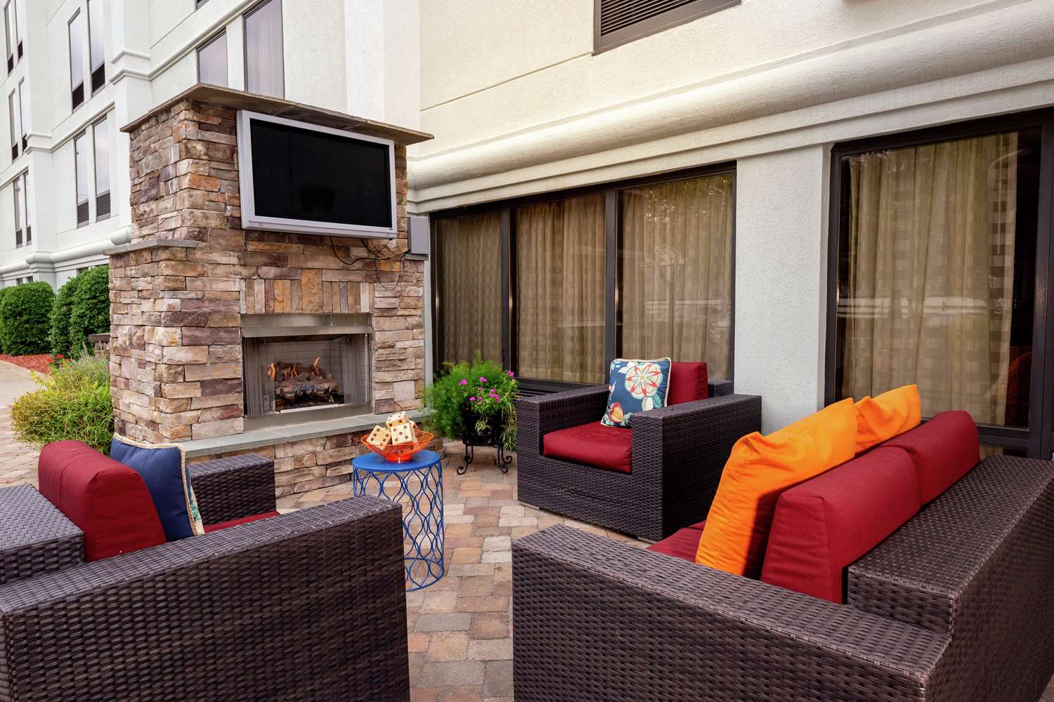 Hampton Inn Winston-Salem Hanes Mall 2