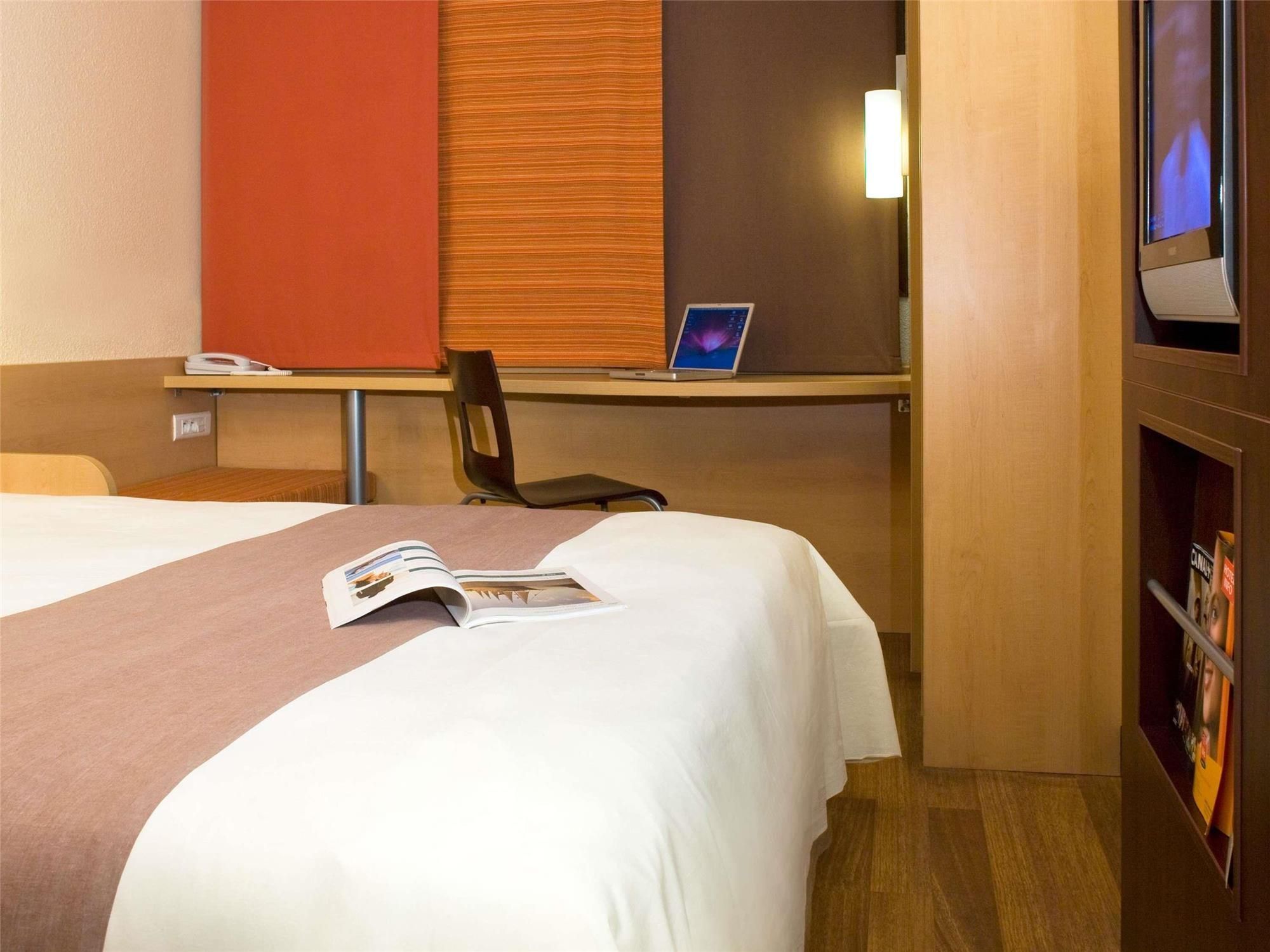 ibis Carlisle City Centre 1
