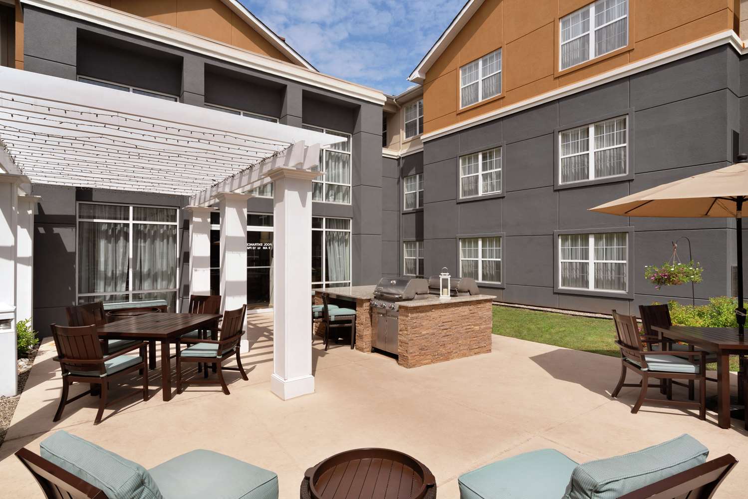 Homewood Suites by Hilton Mahwah 2