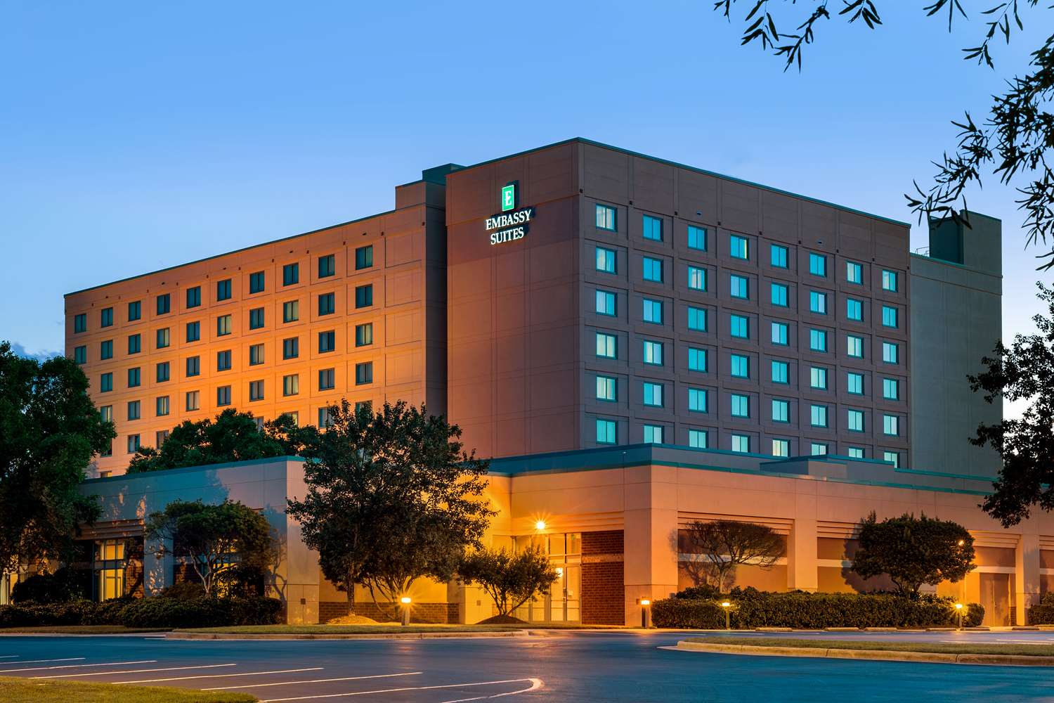Embassy Suites by Hilton Raleigh Durham Research Triangle 1