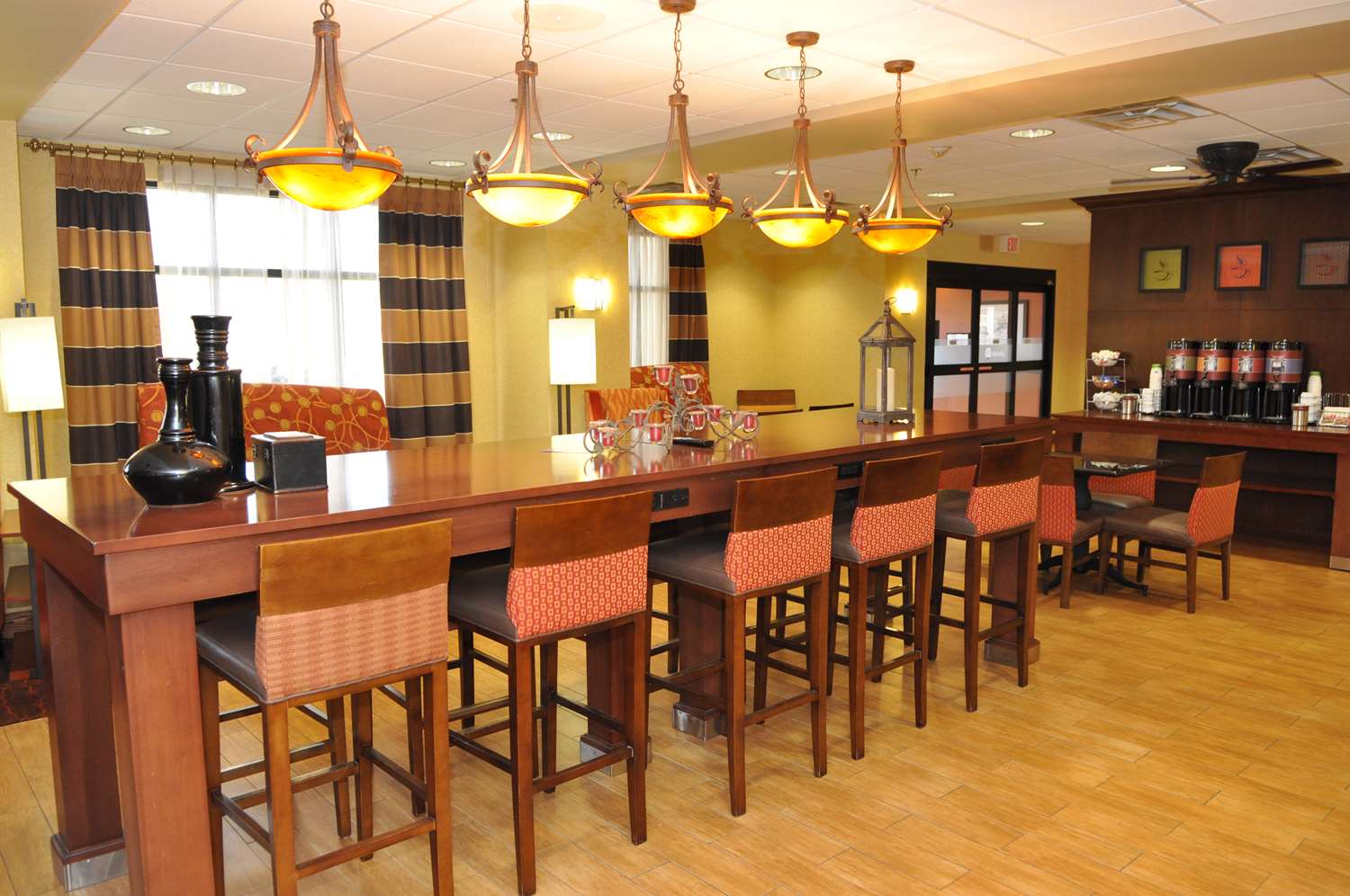 Hampton Inn Junction City 2