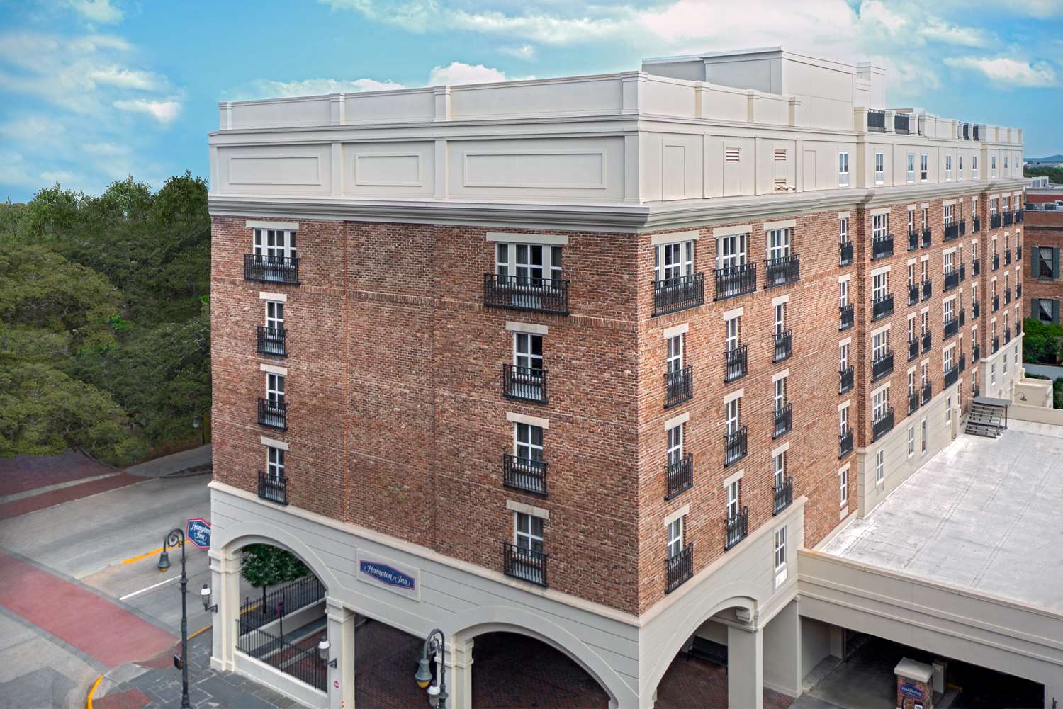 Hampton Inn Savannah Historic District 2