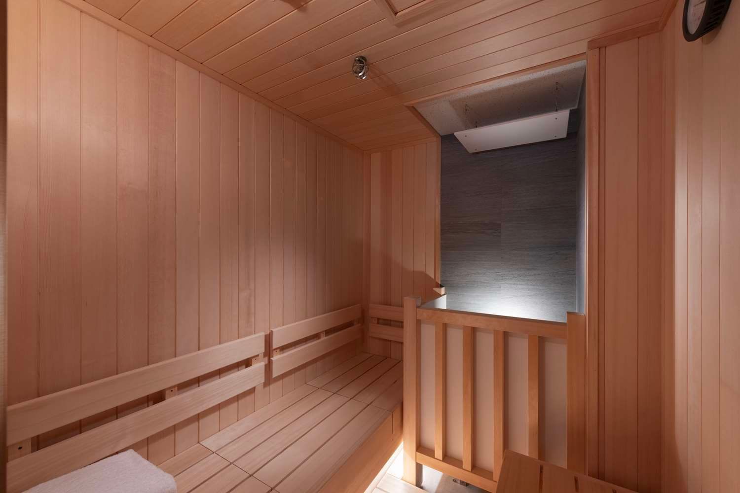 Deluxe suite