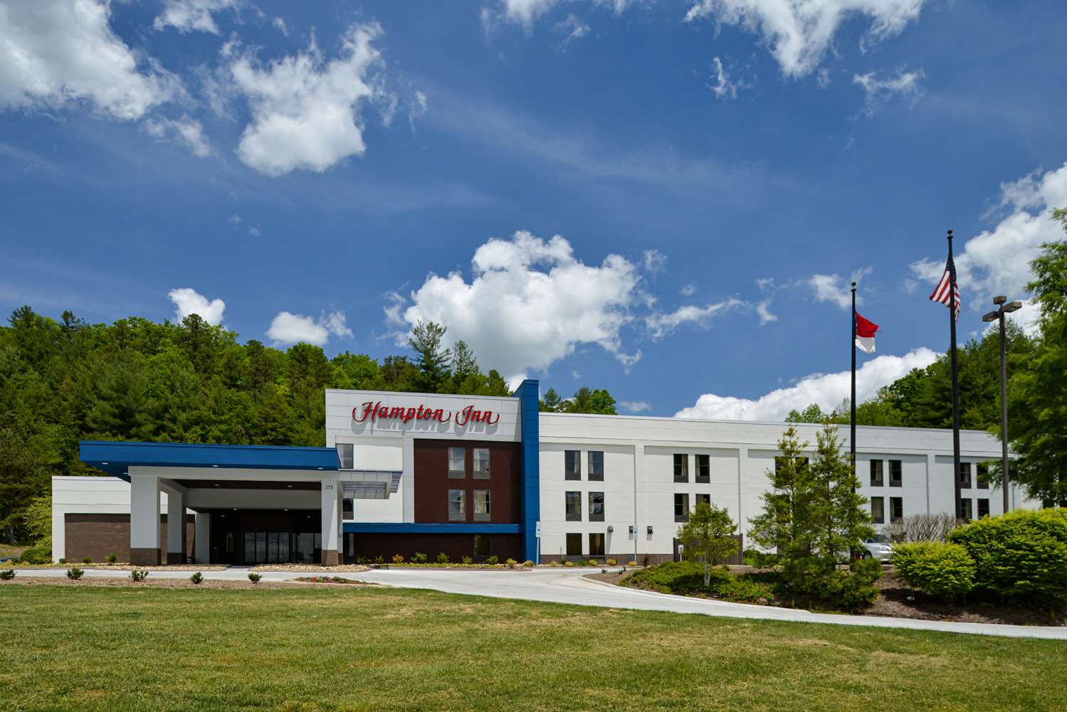 Hampton Inn Brevard 1
