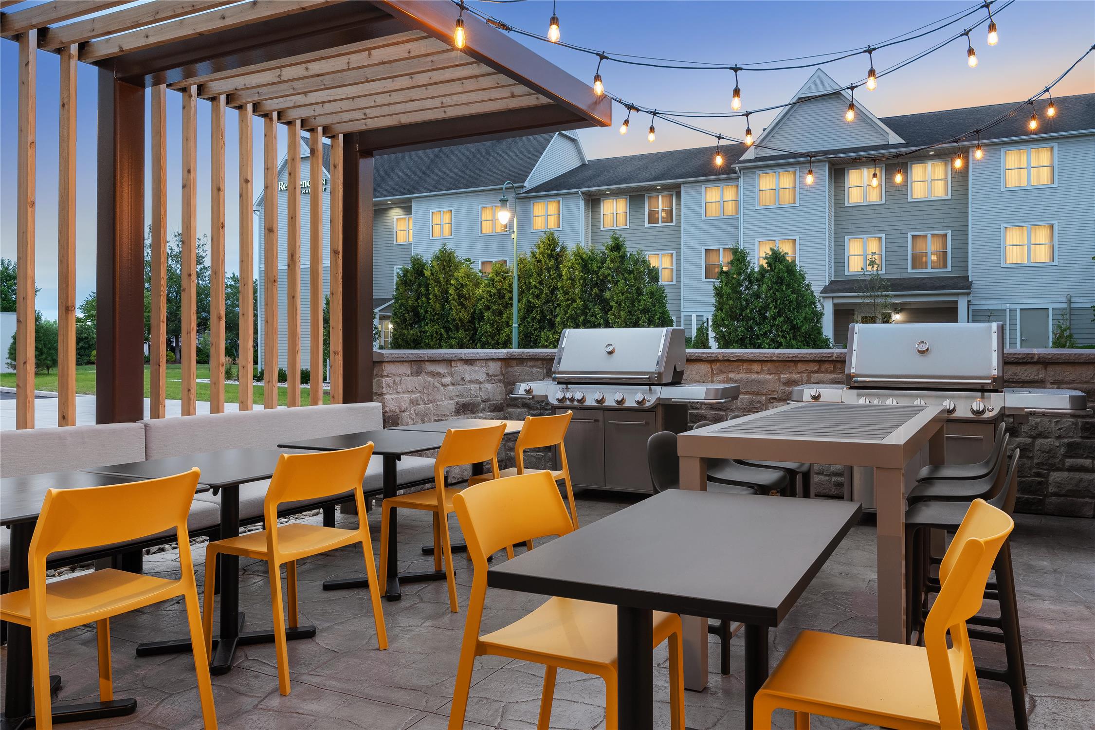 Home2 Suites By Hilton Hazleton 2