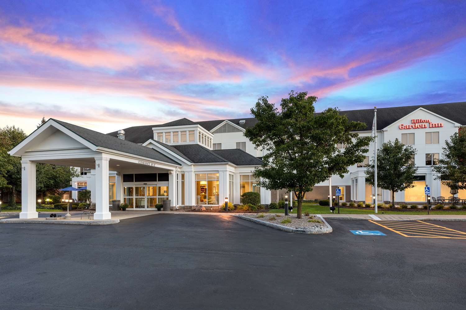 Hilton Garden Inn Syracuse 2