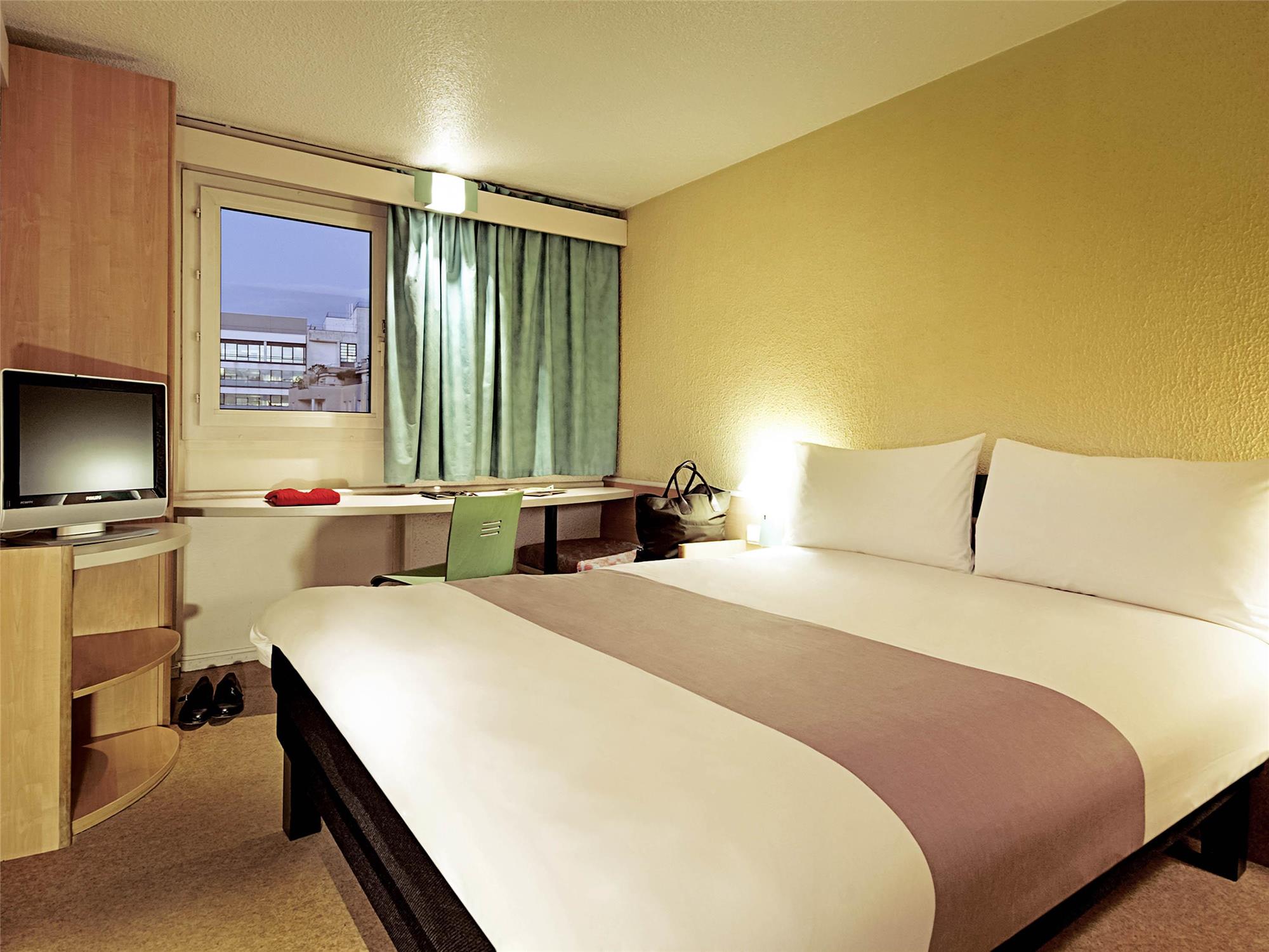 ibis Cambrai 2