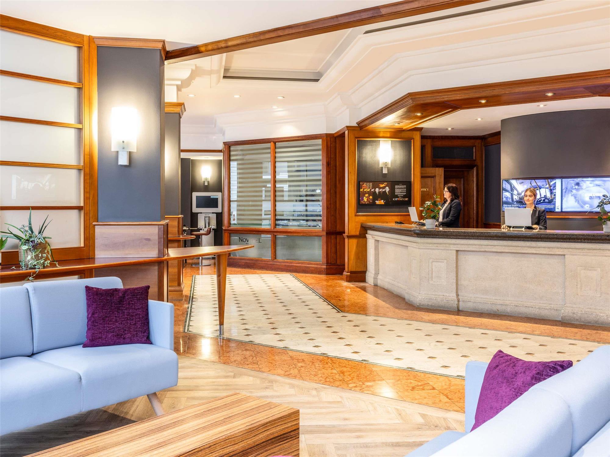 Novotel Bristol Centre 2