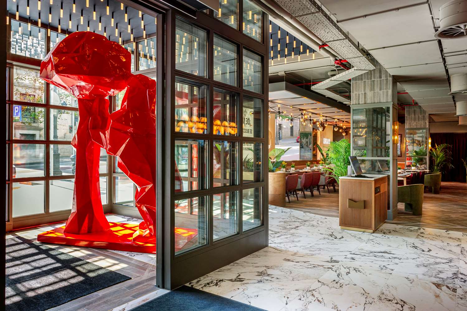 Radisson RED Madrid 1