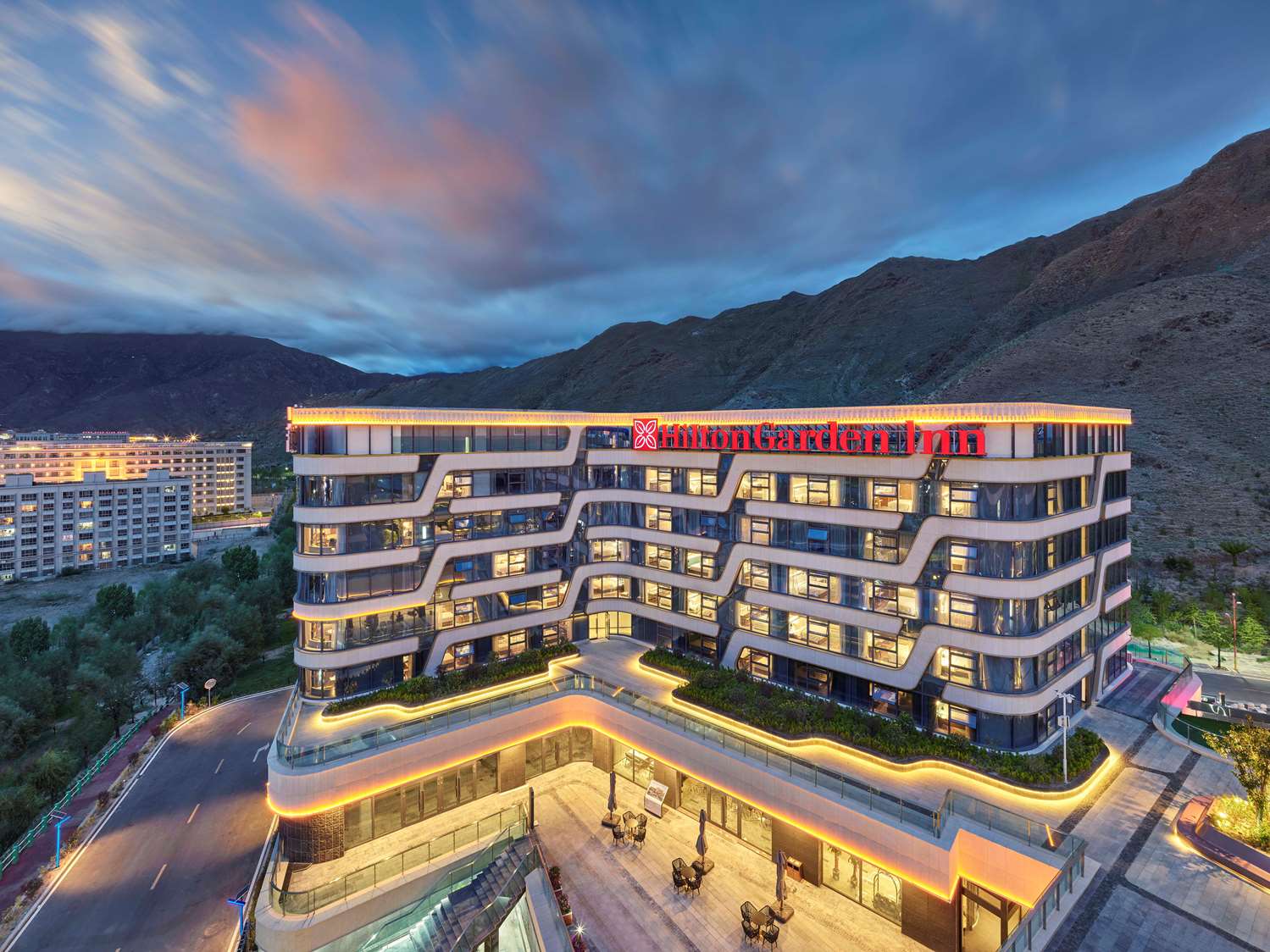 Hilton Garden Inn Lhasa 2