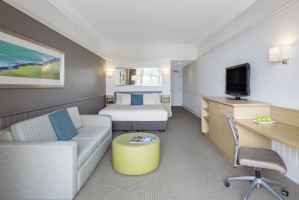 Crowne Plaza TERRIGAL PACIFIC by IHG 1