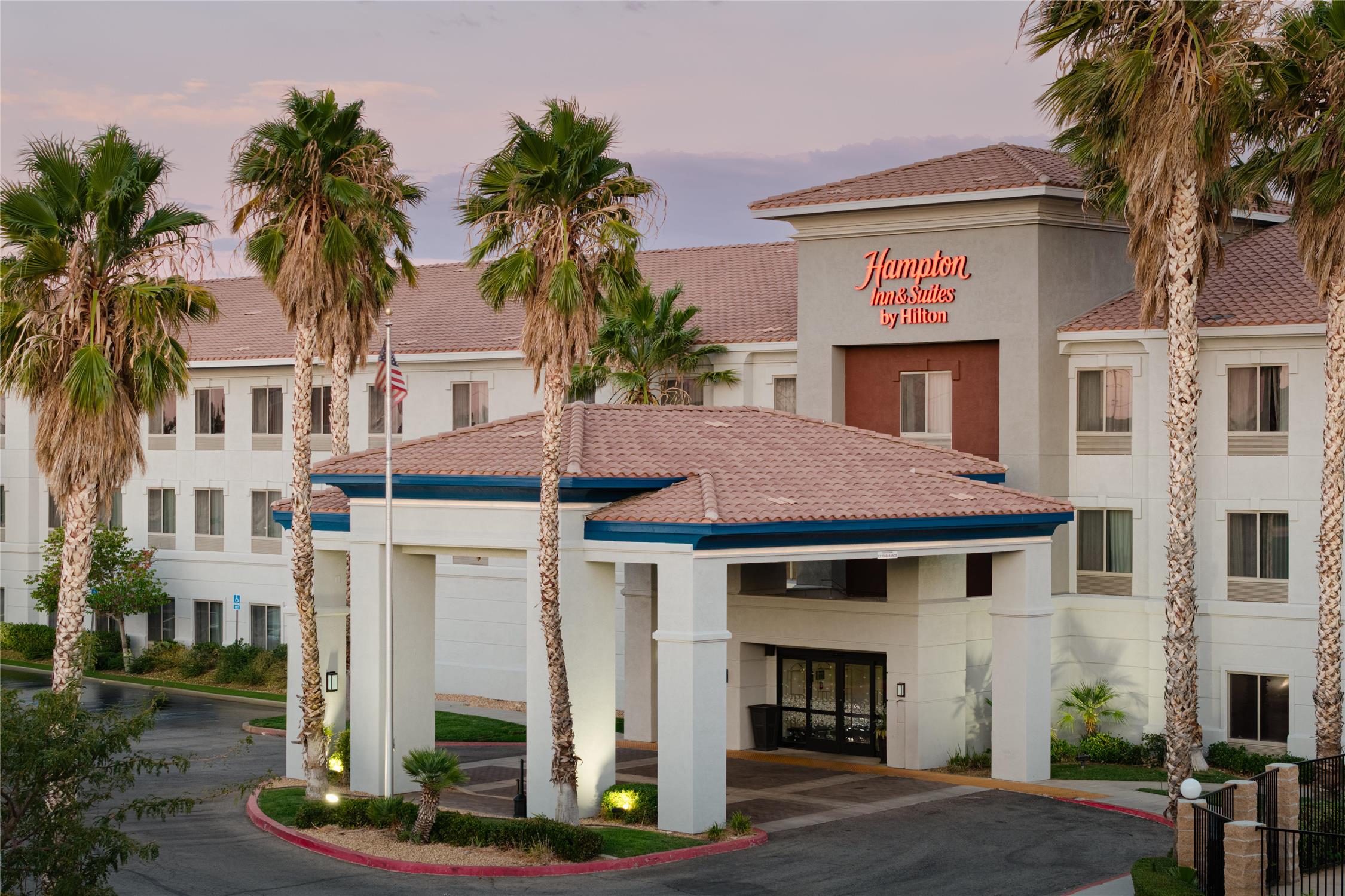 Hampton Inn & Suites Palmdale 1