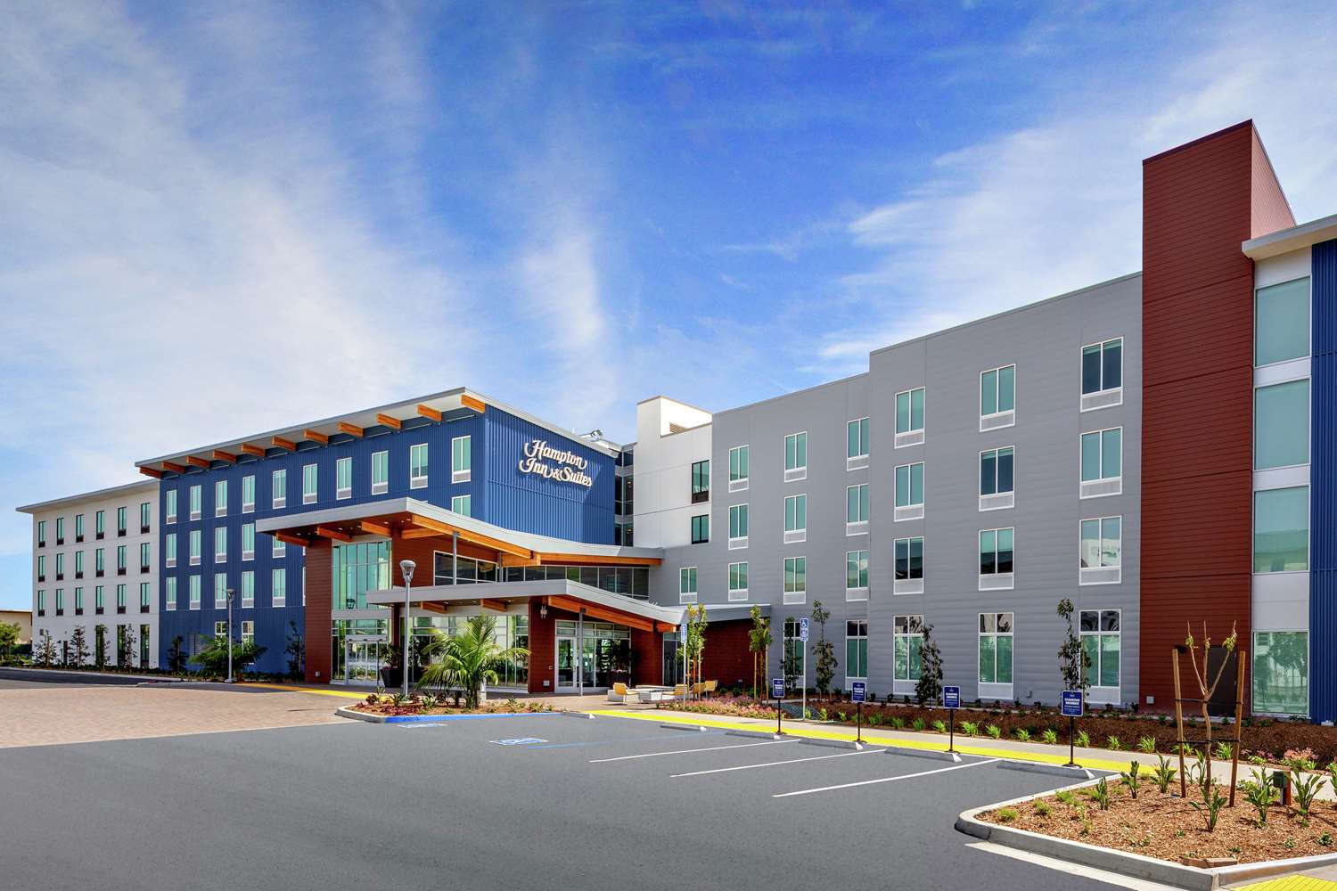 Hampton Inn & Suites San Diego Airport Liberty Station 1