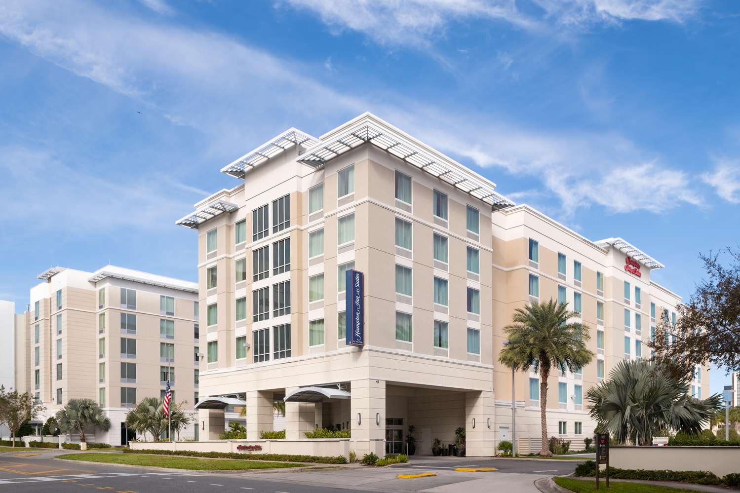 Hampton Inn & Suites Orlando/Downtown South - Medical Center 2