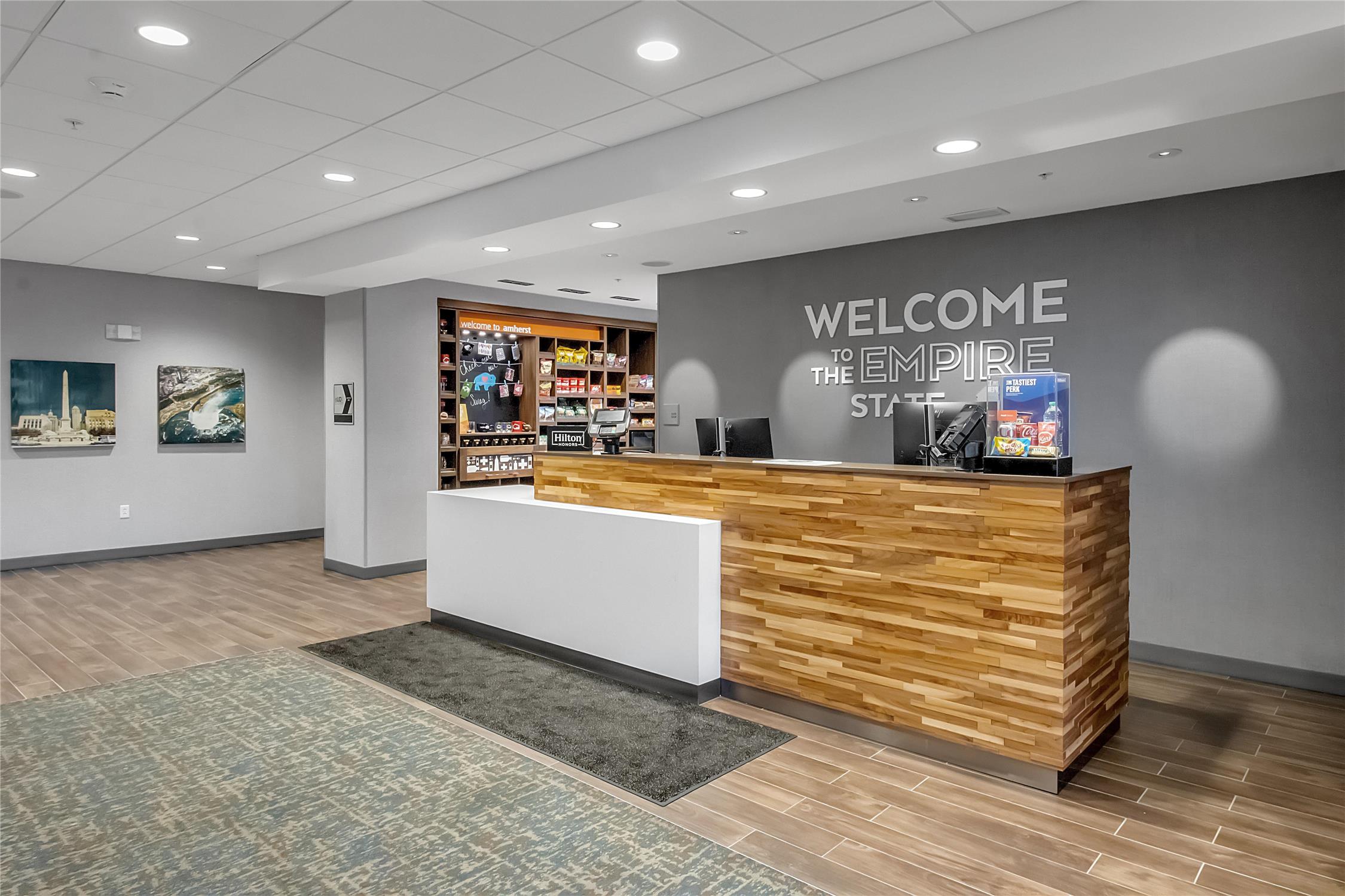 Hampton Inn Buffalo - Amherst 2