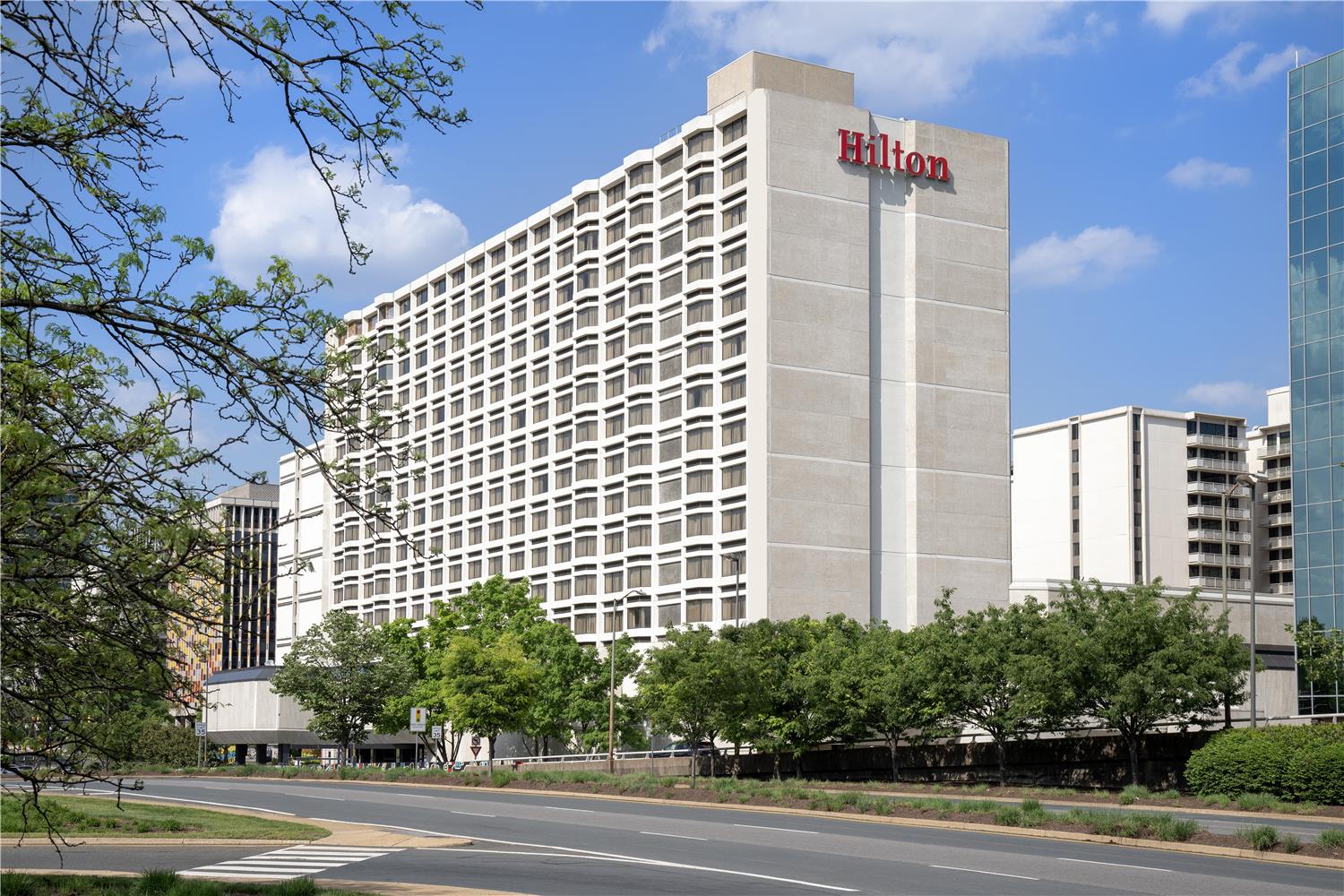 Hilton Arlington National Landing 1