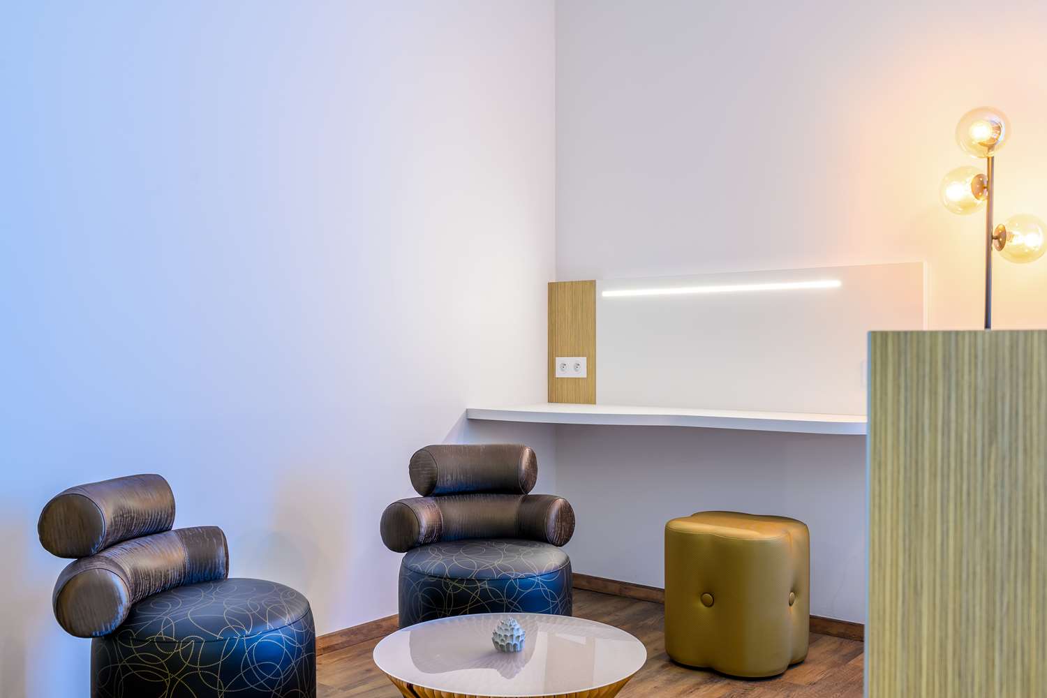 Kyriad Prestige Amiens Poulainville - Hotel and Spa 2