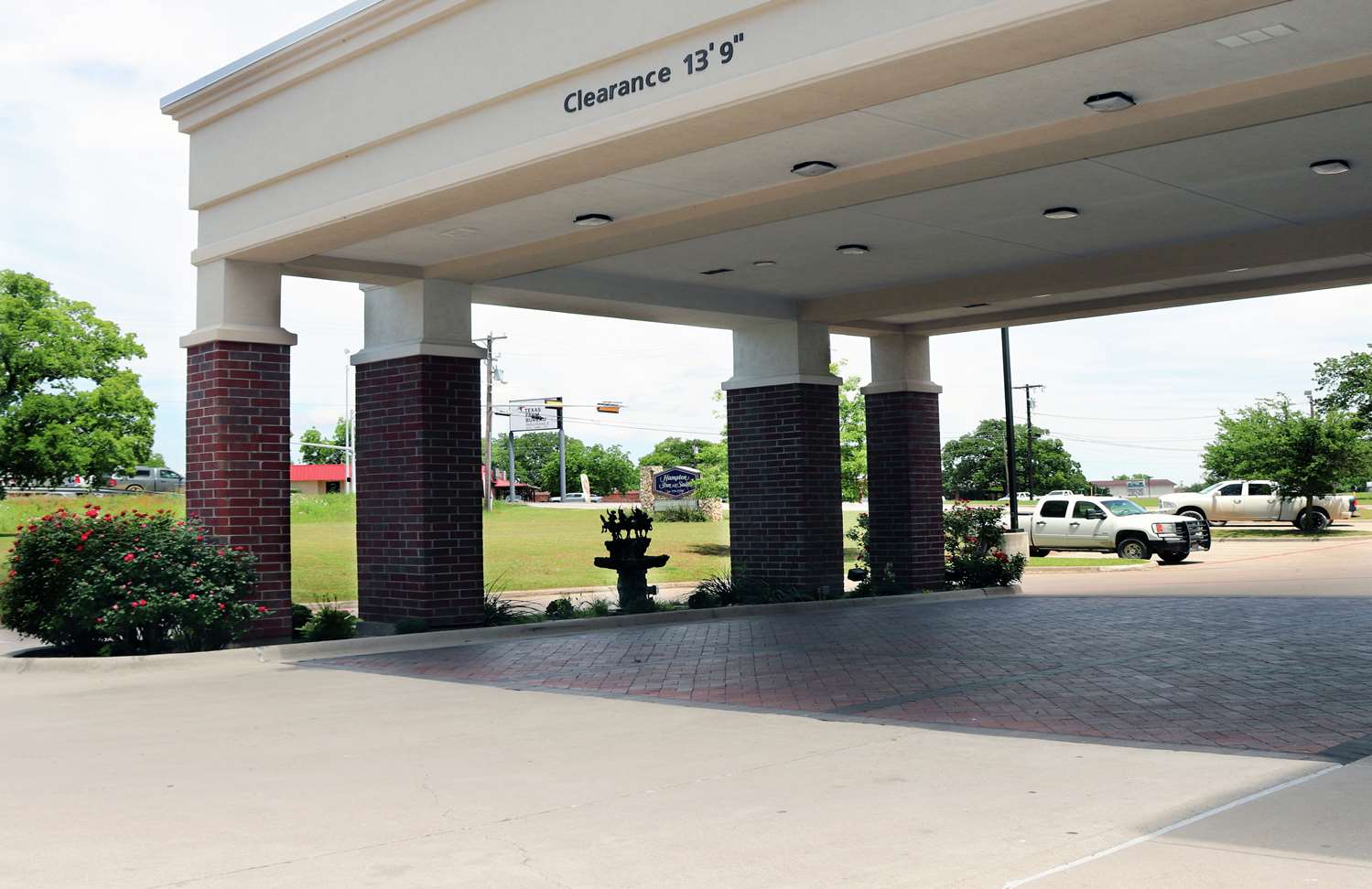 Hampton Inn & Suites Stephenville 2