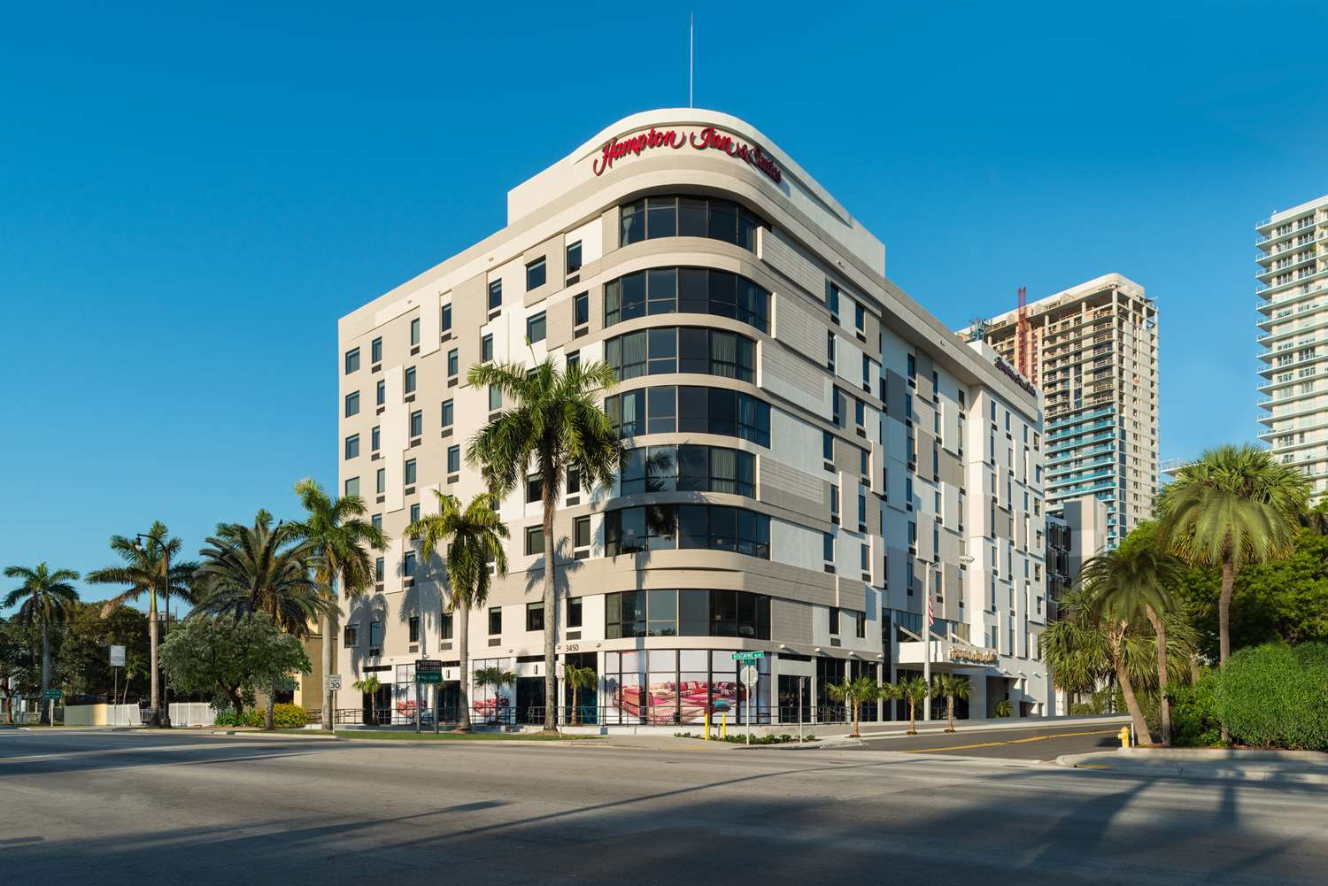 Hampton Inn & Suites Miami Wynwood Design District, FL 1