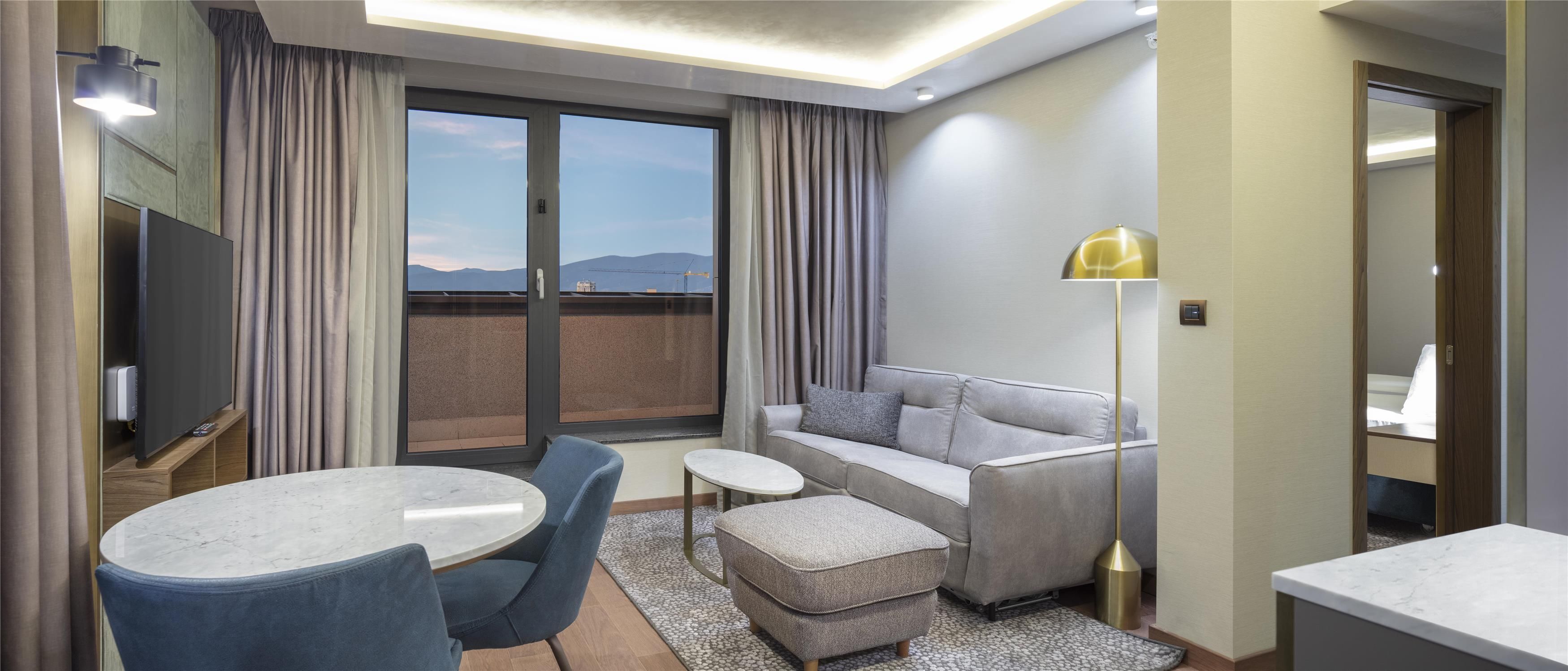 2 Bedroom Suite
