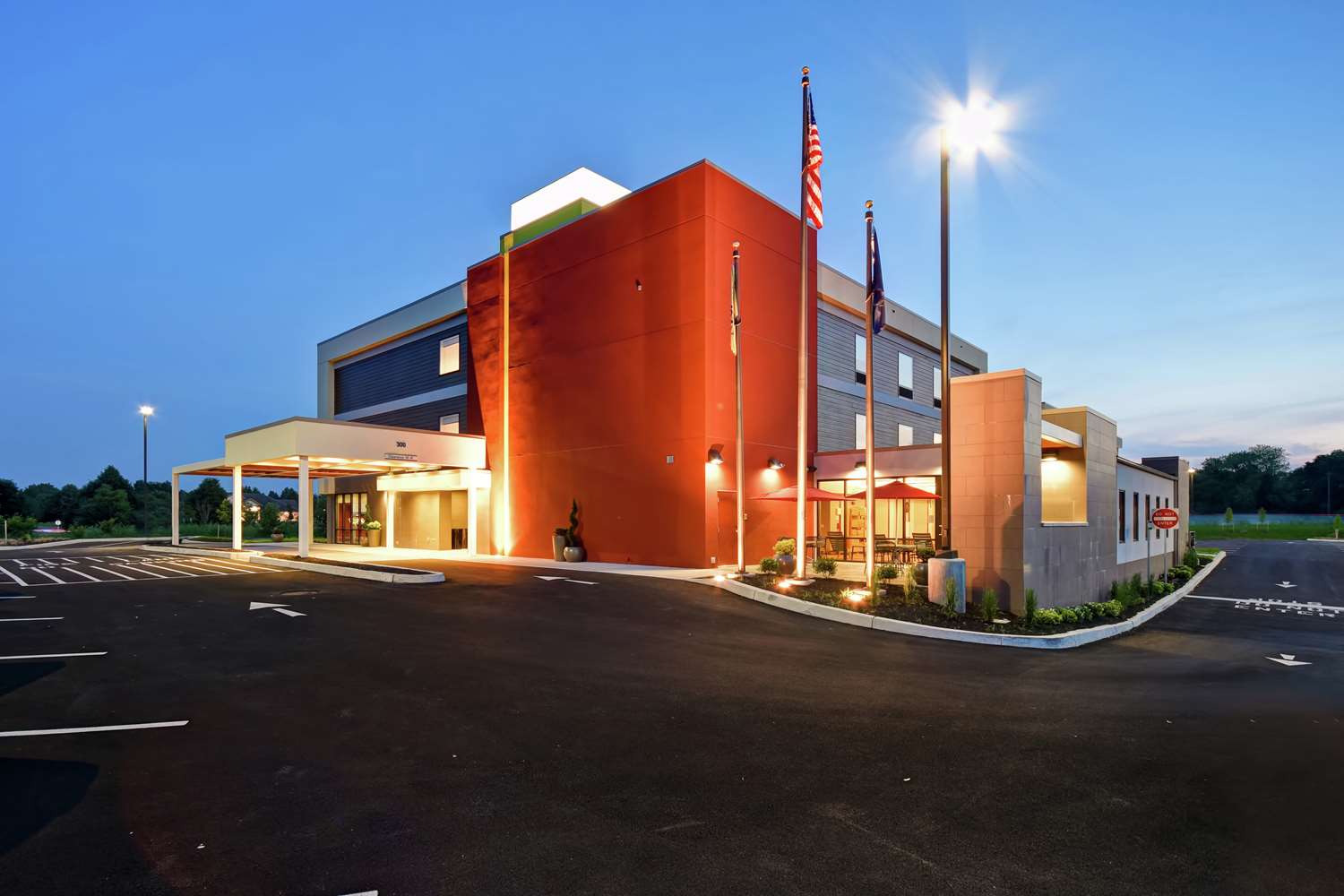 Home2 Suites by Hilton Mechanicsburg 2