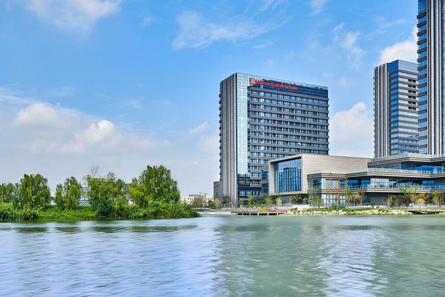 Hilton Garden Inn Suzhou Wuzhong 2