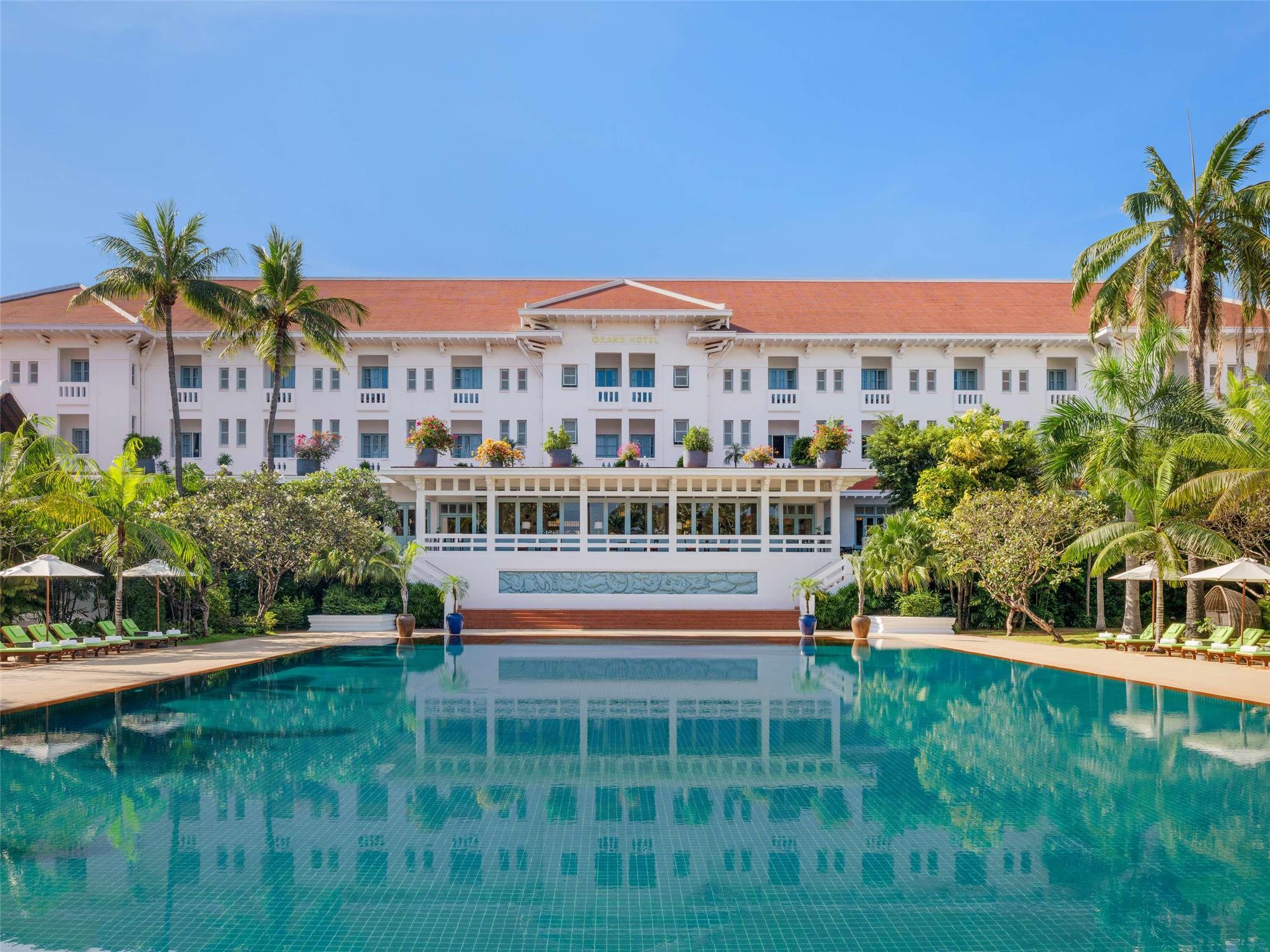 Raffles Grand Hotel d'Angkor 2