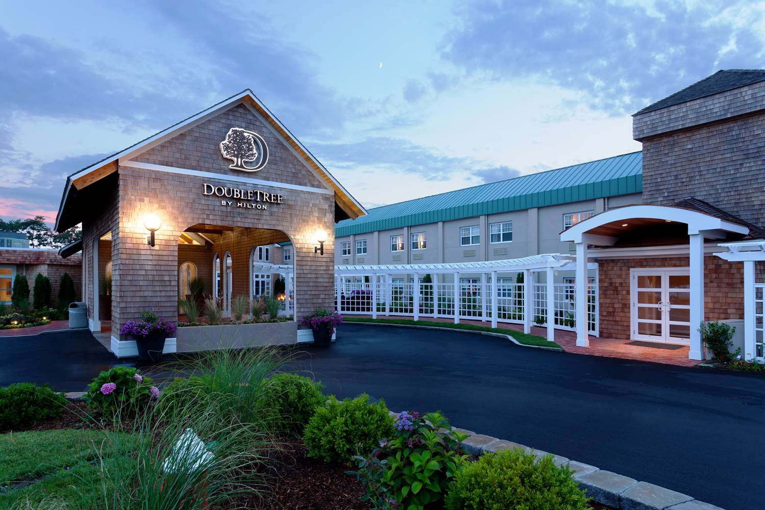 DoubleTree by Hilton Cape Cod - Hyannis 1